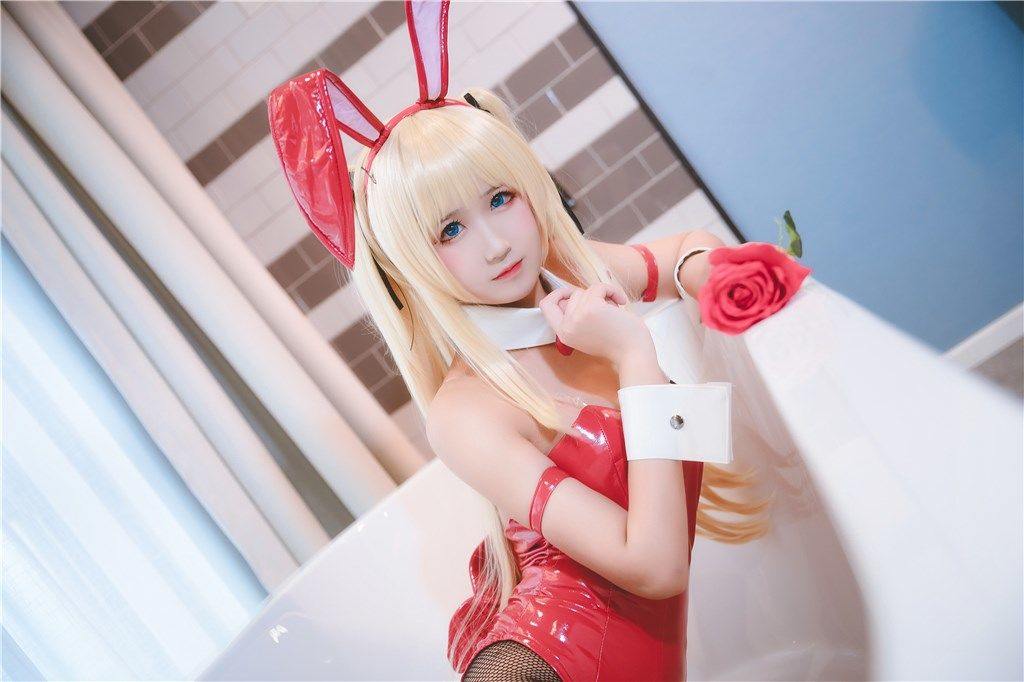 Cosplay] Weibo Meizi Tam Độ_69 - Cô gái thỏ mặc tất đen
