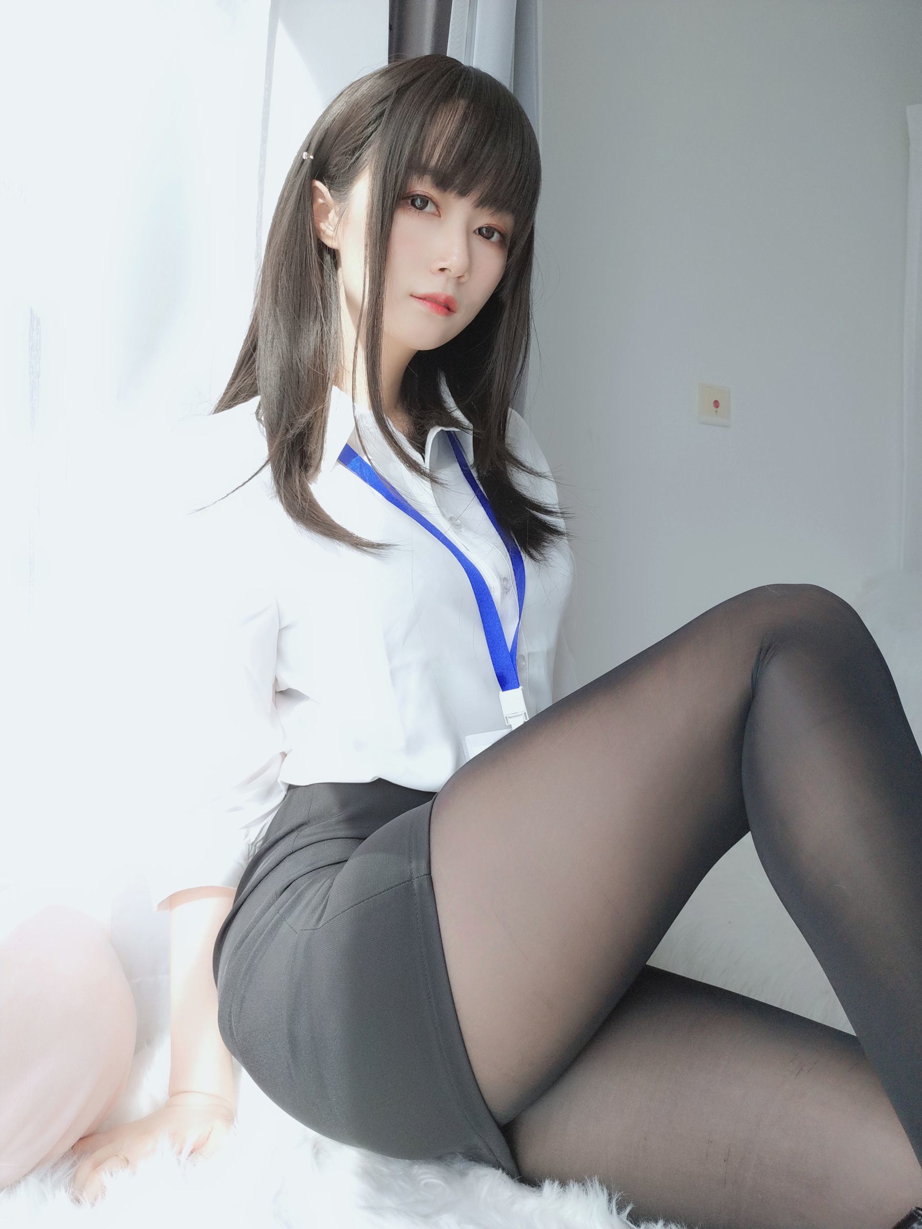 [Cosplay] Coser小姐姐白银 - 制服
