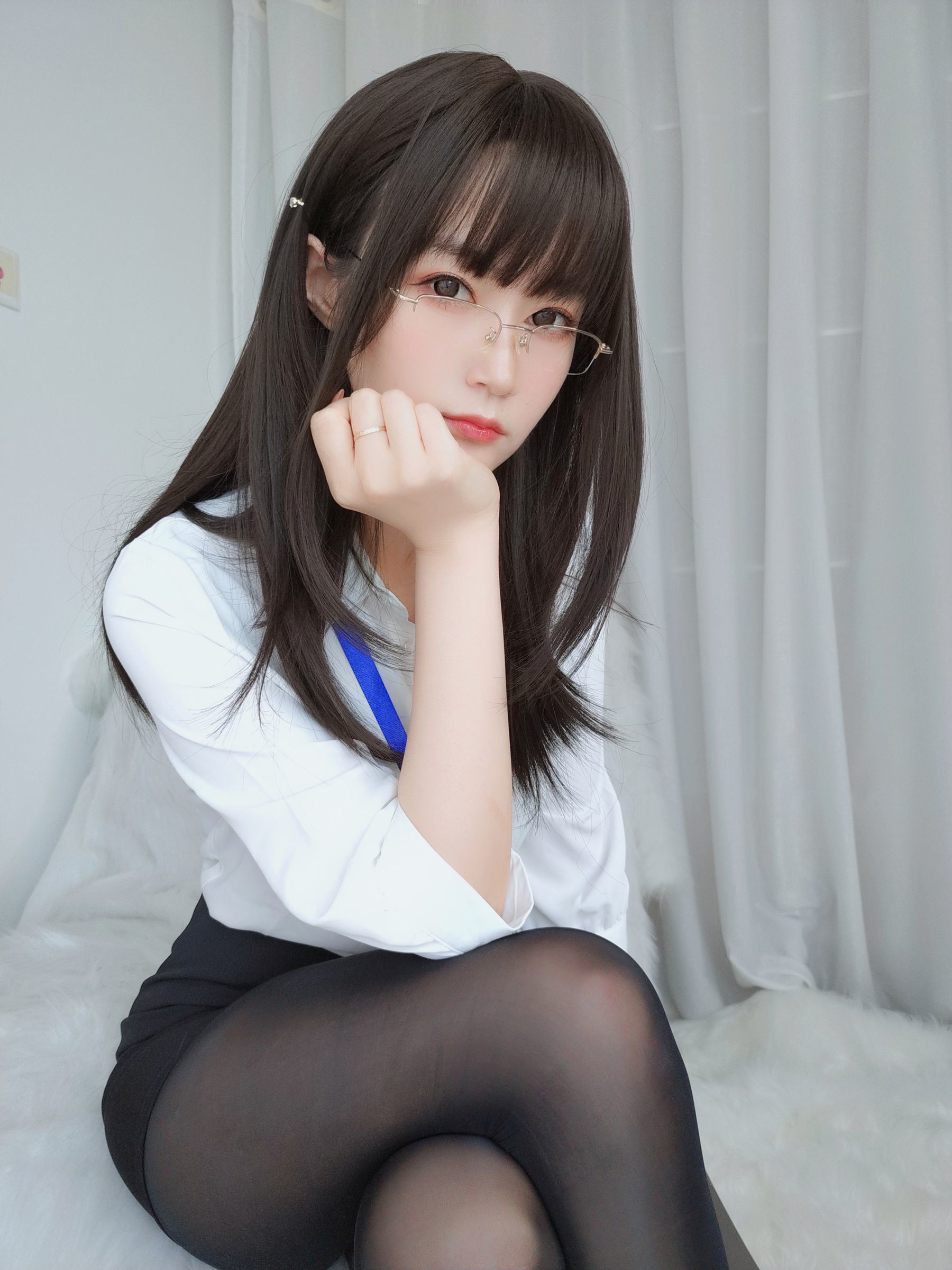 Cosplay] Coser Xiaojie Baiyin - Đồng phục