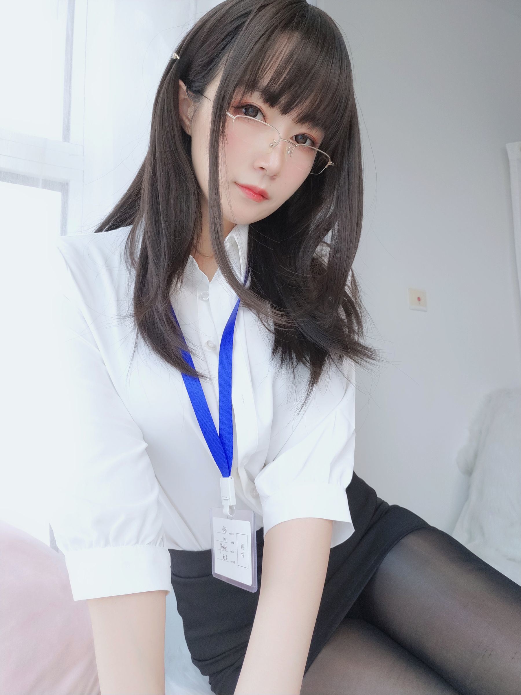 Cosplay] Coser Xiaojie Baiyin - Đồng phục