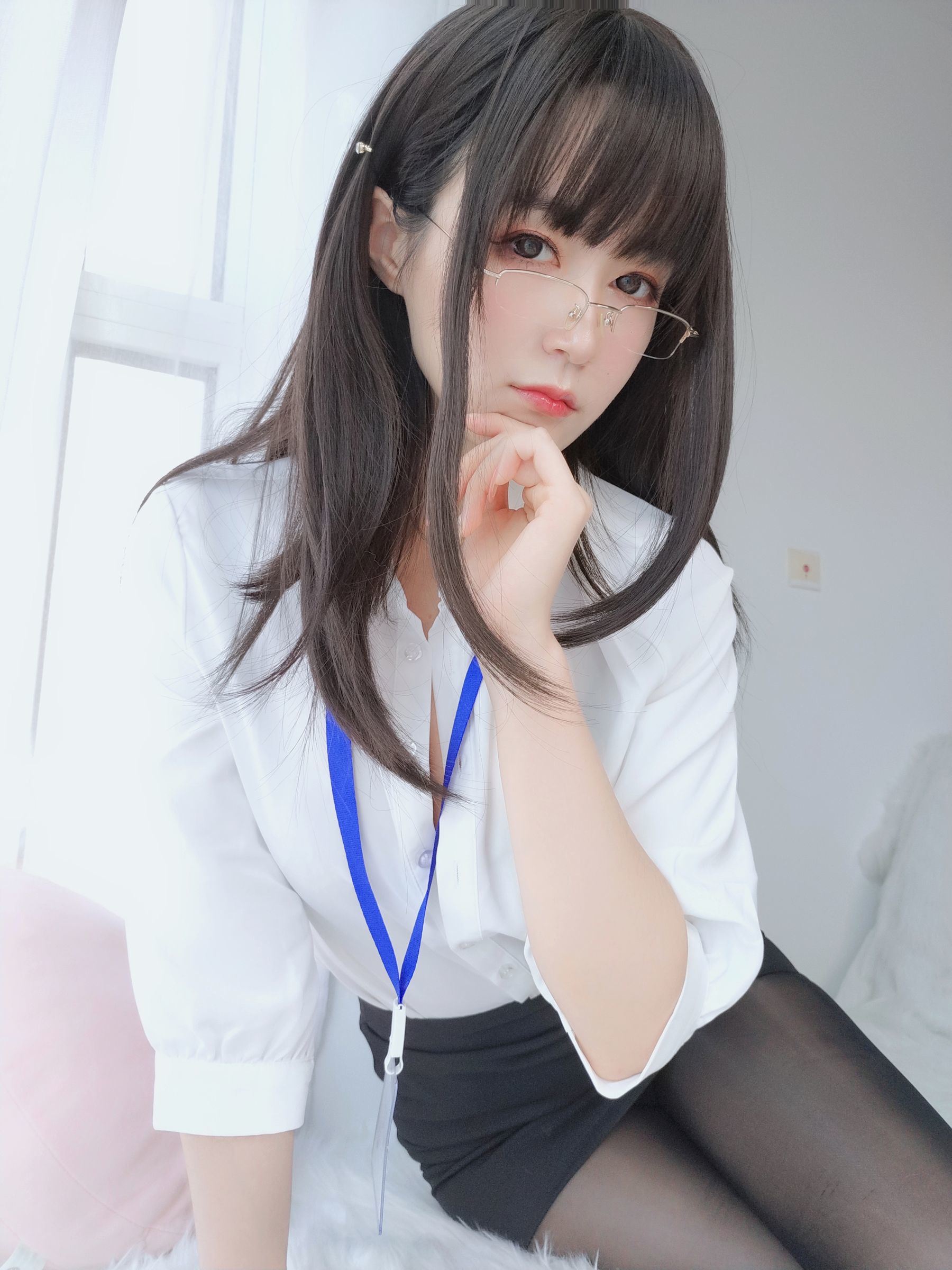 Cosplay] Coser Xiaojie Baiyin - Đồng phục