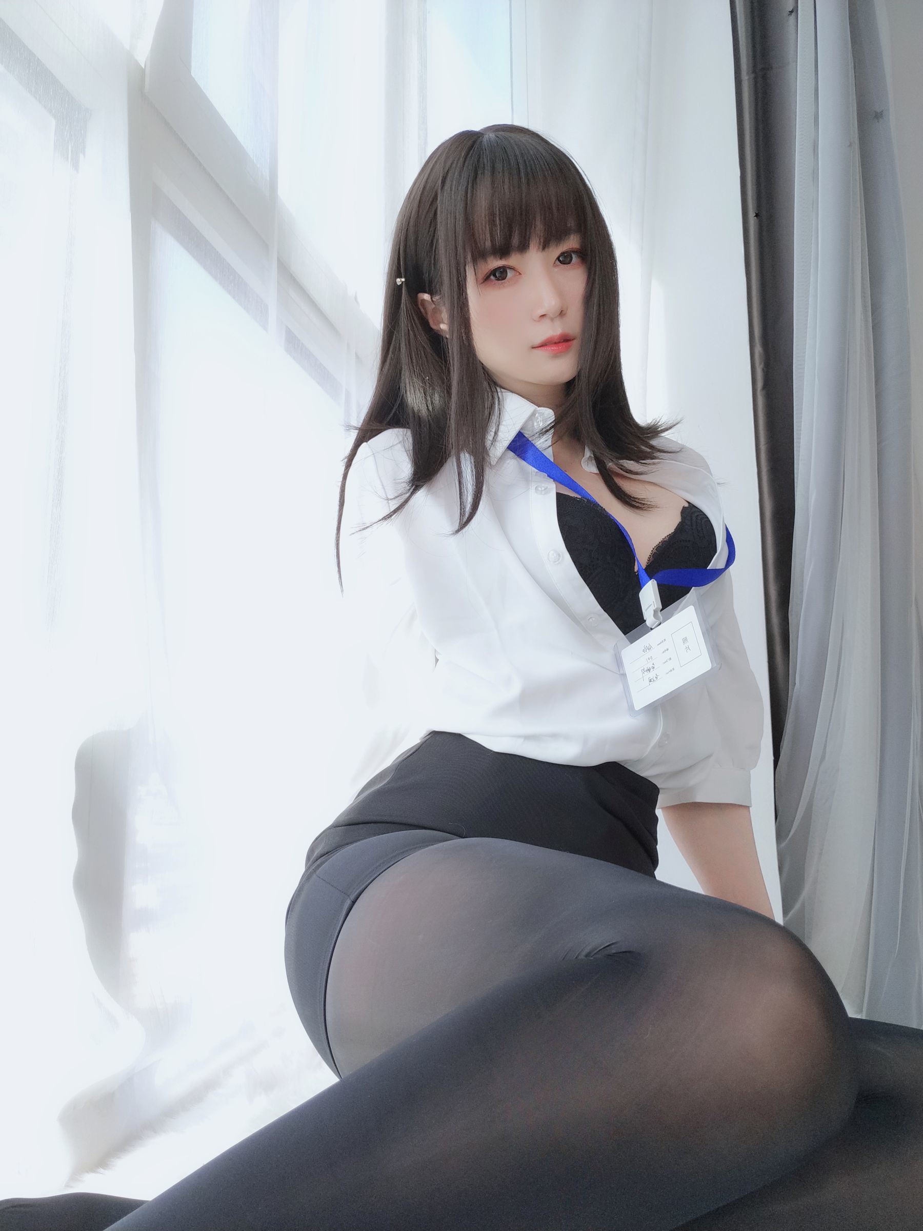 Cosplay] Coser Xiaojie Baiyin - Đồng phục