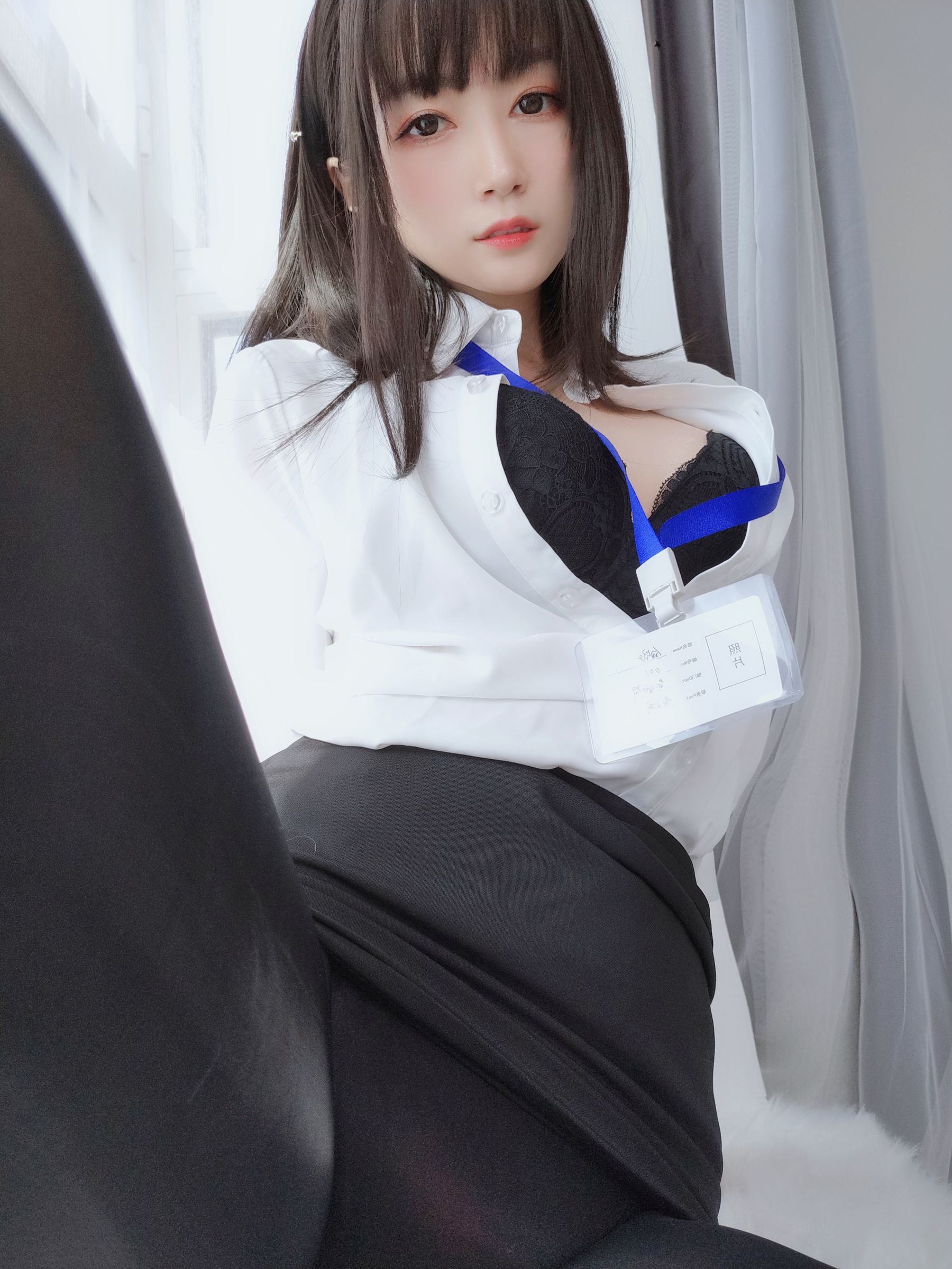 Cosplay] Coser Xiaojie Baiyin - Đồng phục