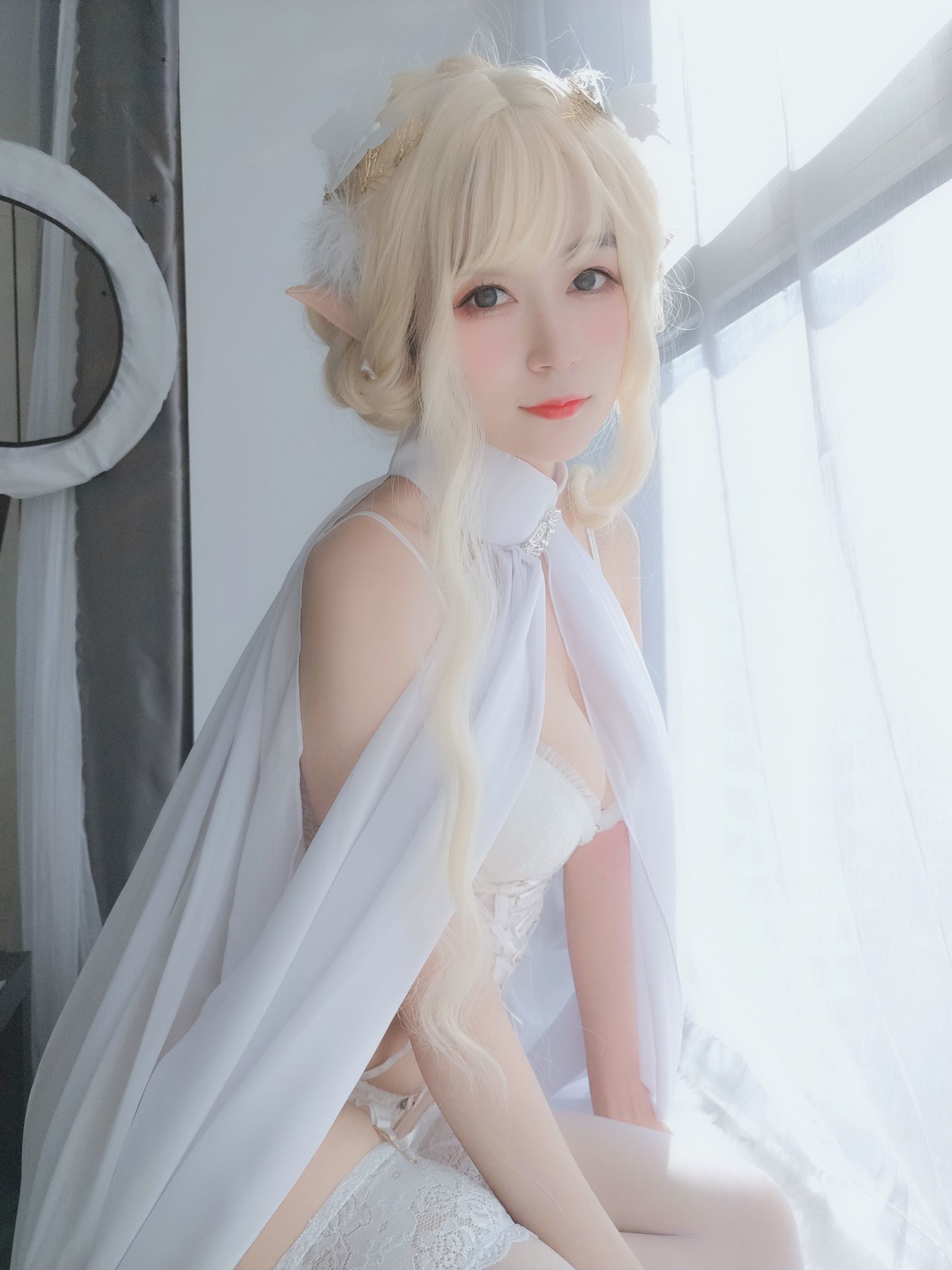 Cosplay] Coser Miss Silver - Xiao Bai Yang