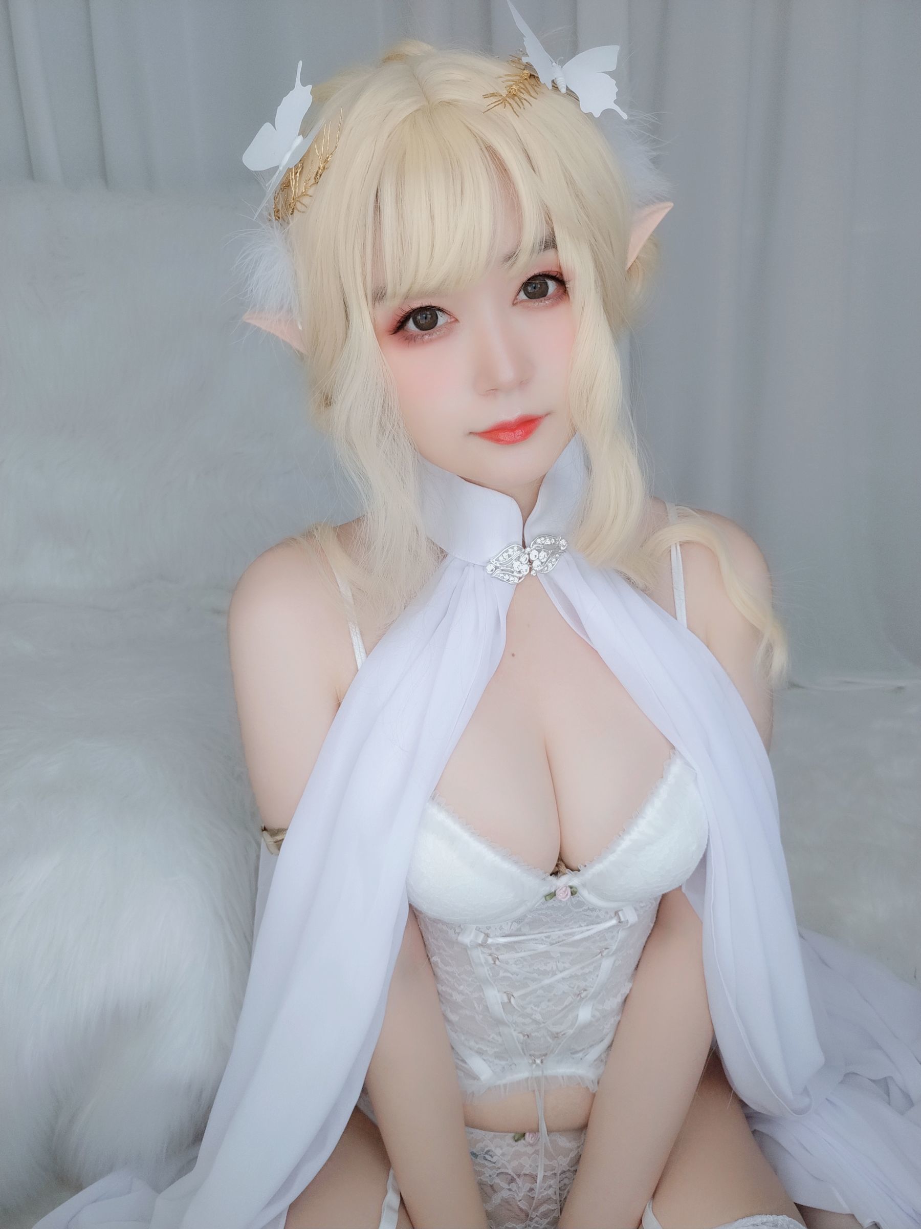 Cosplay] Coser Miss Silver - Xiao Bai Yang