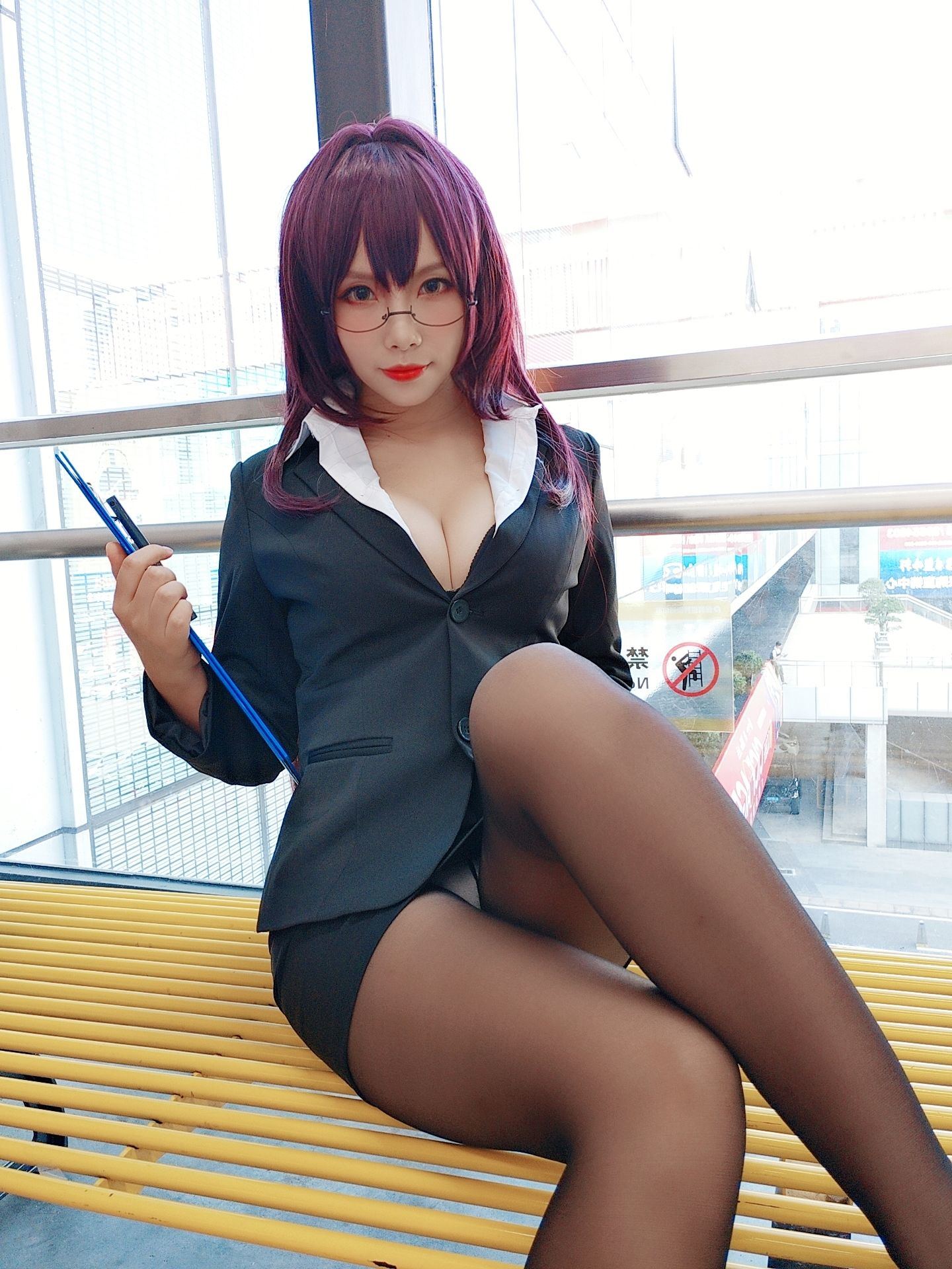 [Cosplay] Neko-vi-Scha chụp ảnh tự sướng.