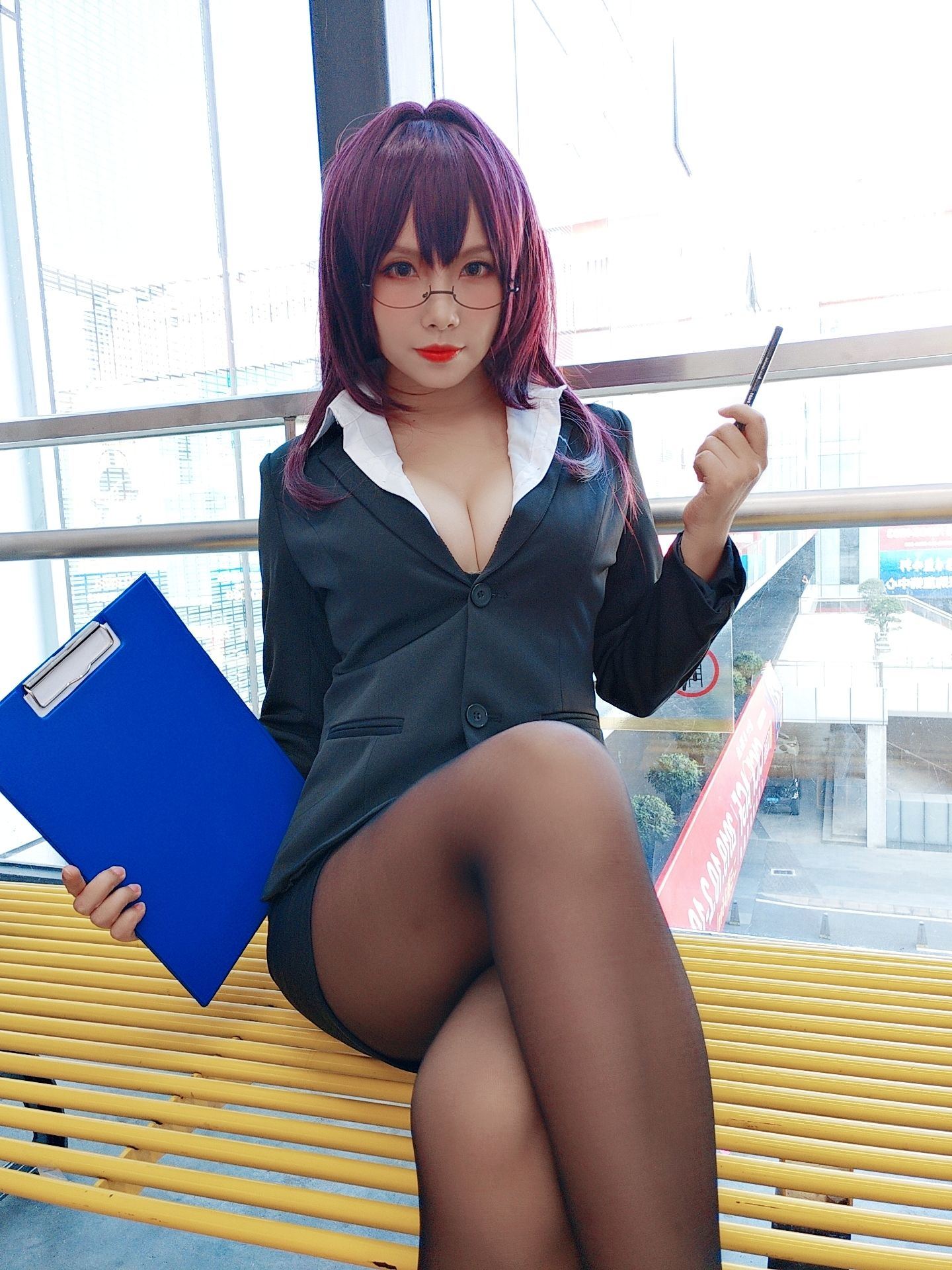 [Cosplay] Neko-vi-Scha chụp ảnh tự sướng.
