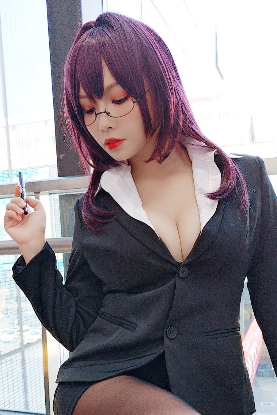[Cosplay] Neko-vi-Scha chụp ảnh tự sướng.