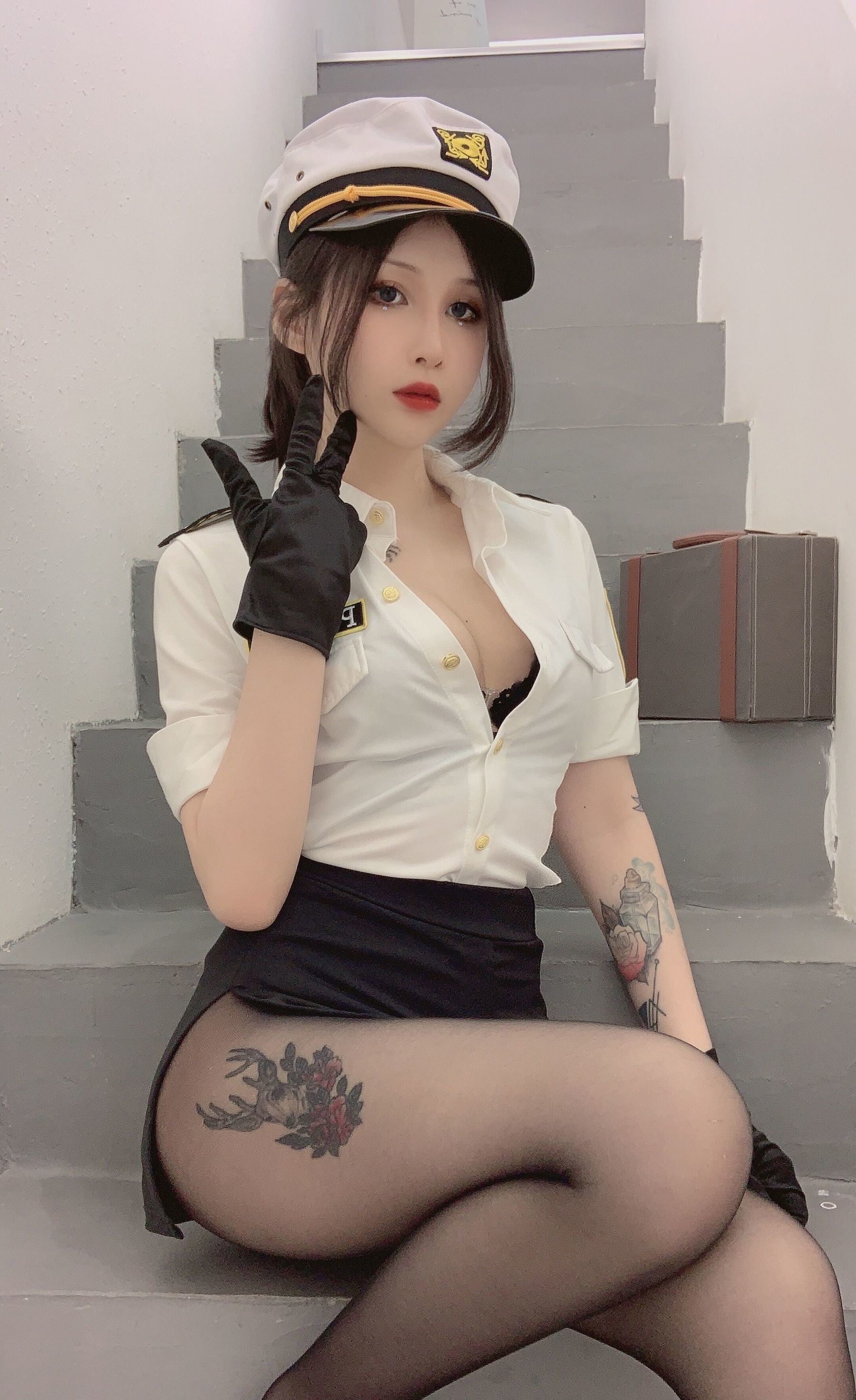 Cosplay] Vams Tử - Nữ cảnh sát