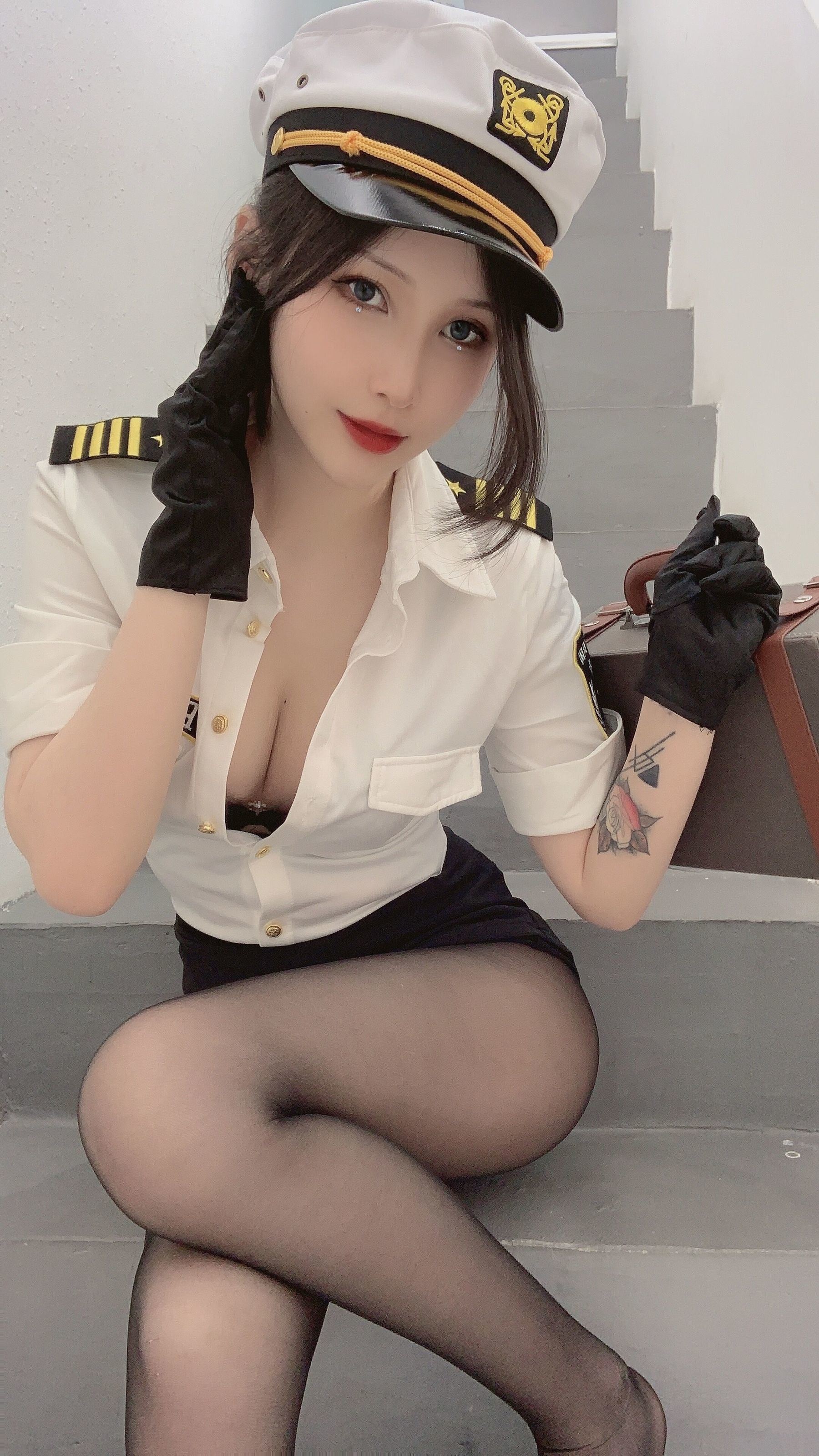 Cosplay] Vams Tử - Nữ cảnh sát