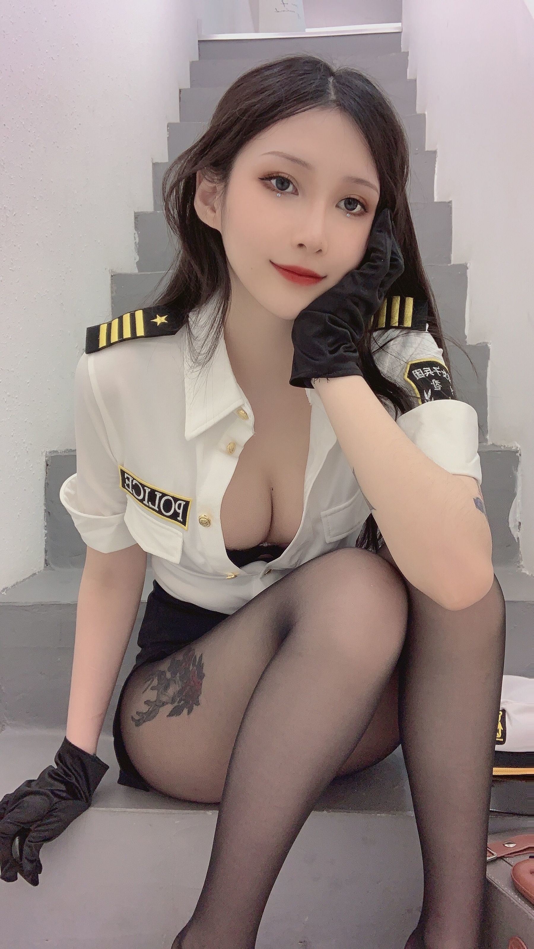Cosplay] Vams Tử - Nữ cảnh sát