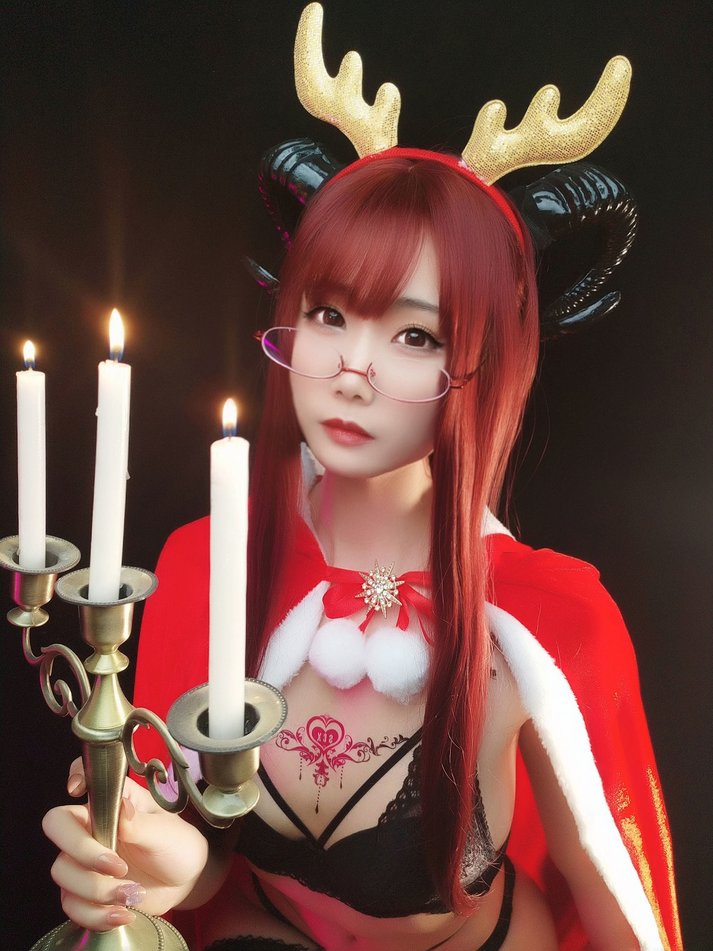 Cosplay] Blogger anime Hiểu Mỹ Mẹ - (Tự sướng Giáng Sinh) Tuyết Dạ Mị Ma