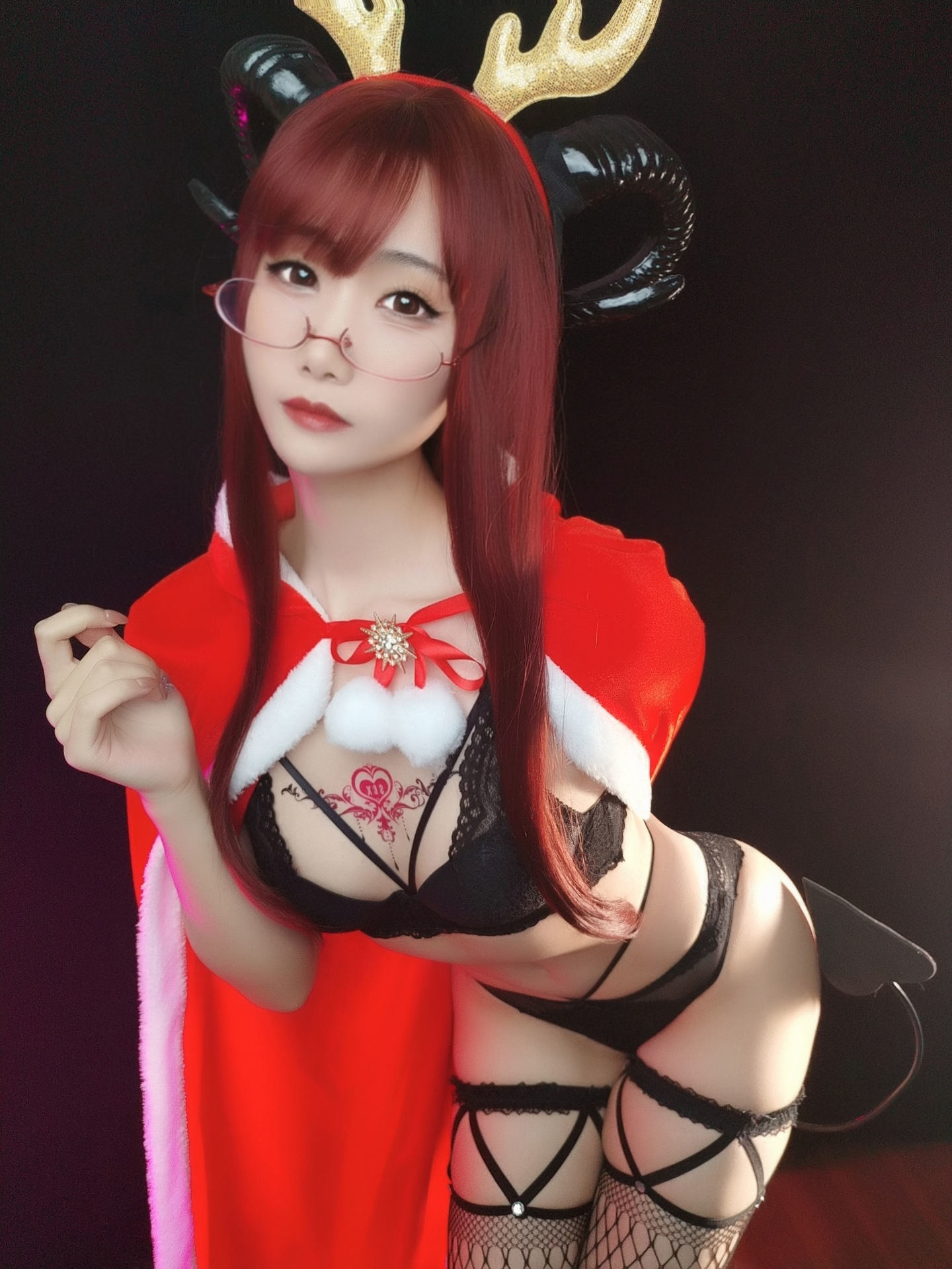 Cosplay] Blogger anime Hiểu Mỹ Mẹ - (Tự sướng Giáng Sinh) Tuyết Dạ Mị Ma