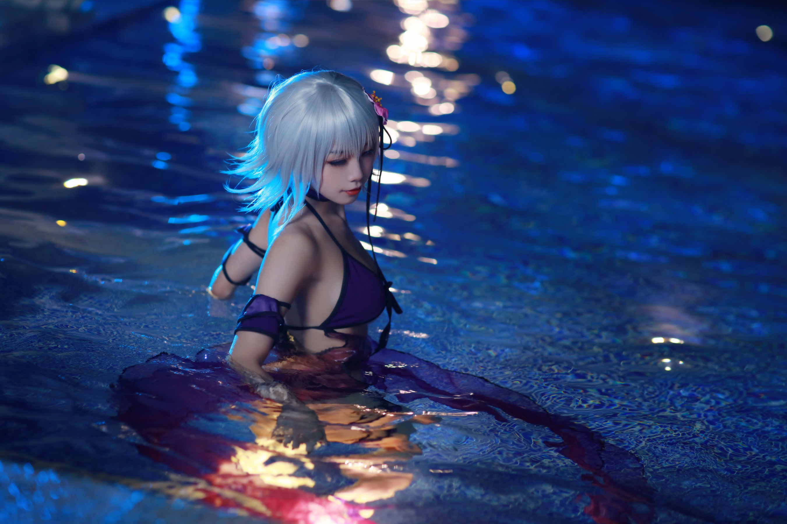 コスプレ] アニメブロガー スイミャオアクア - ジャンヌ・ダルク水着