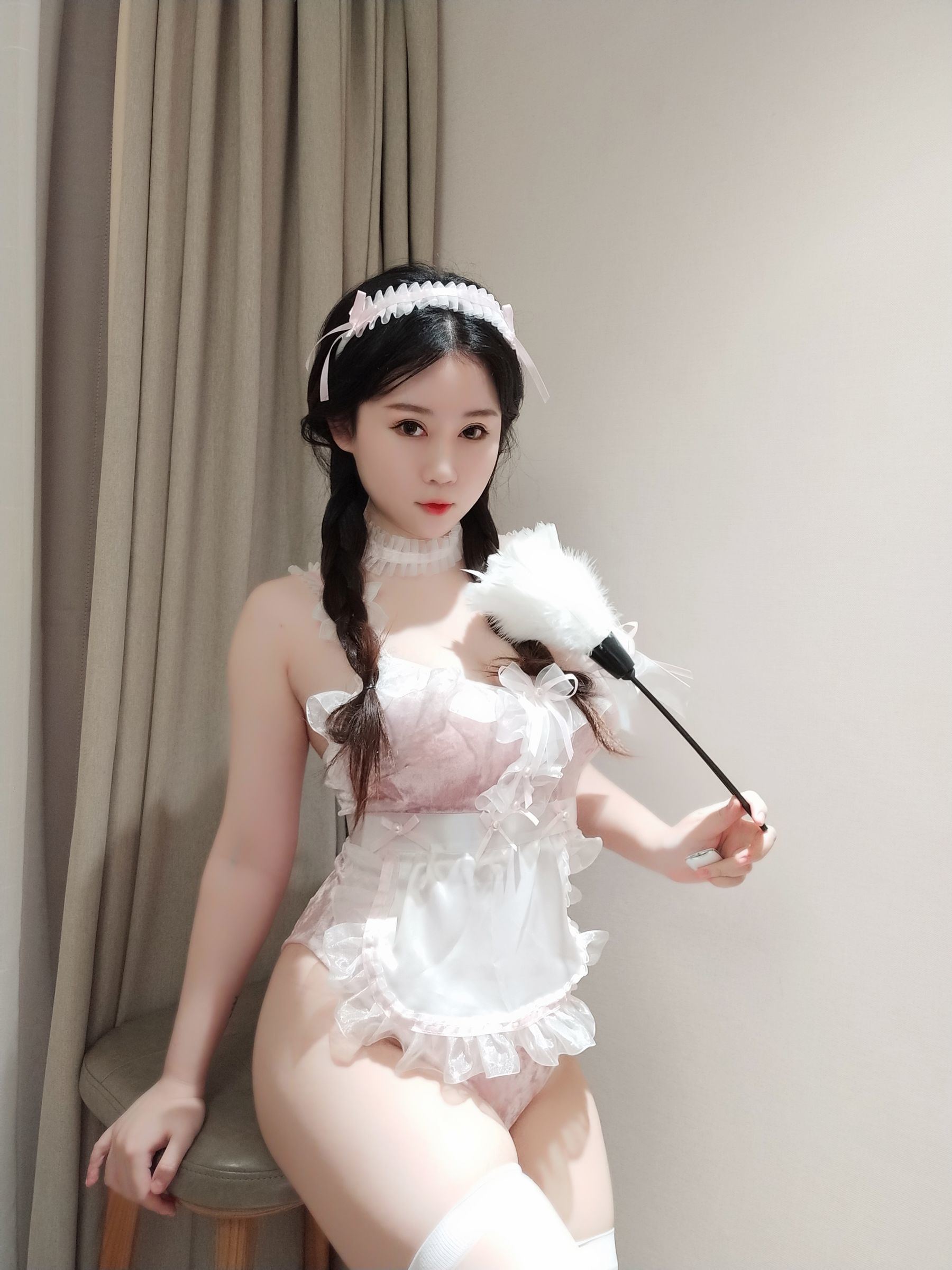 Cosplay] 蜜桃少女是依醬呀 - 冬季女友