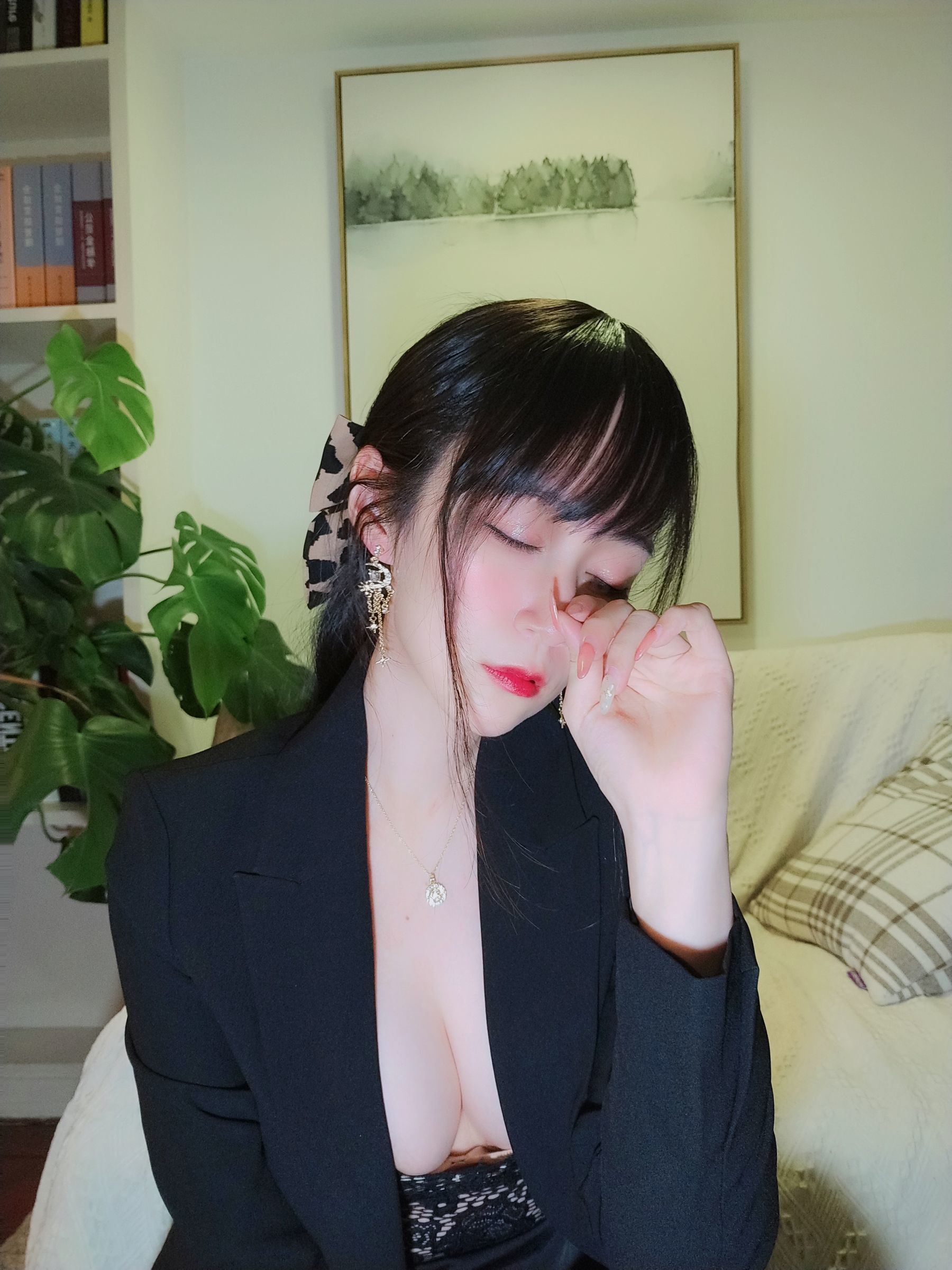 Cosplay] Coser小姐姐白銀 - 西服