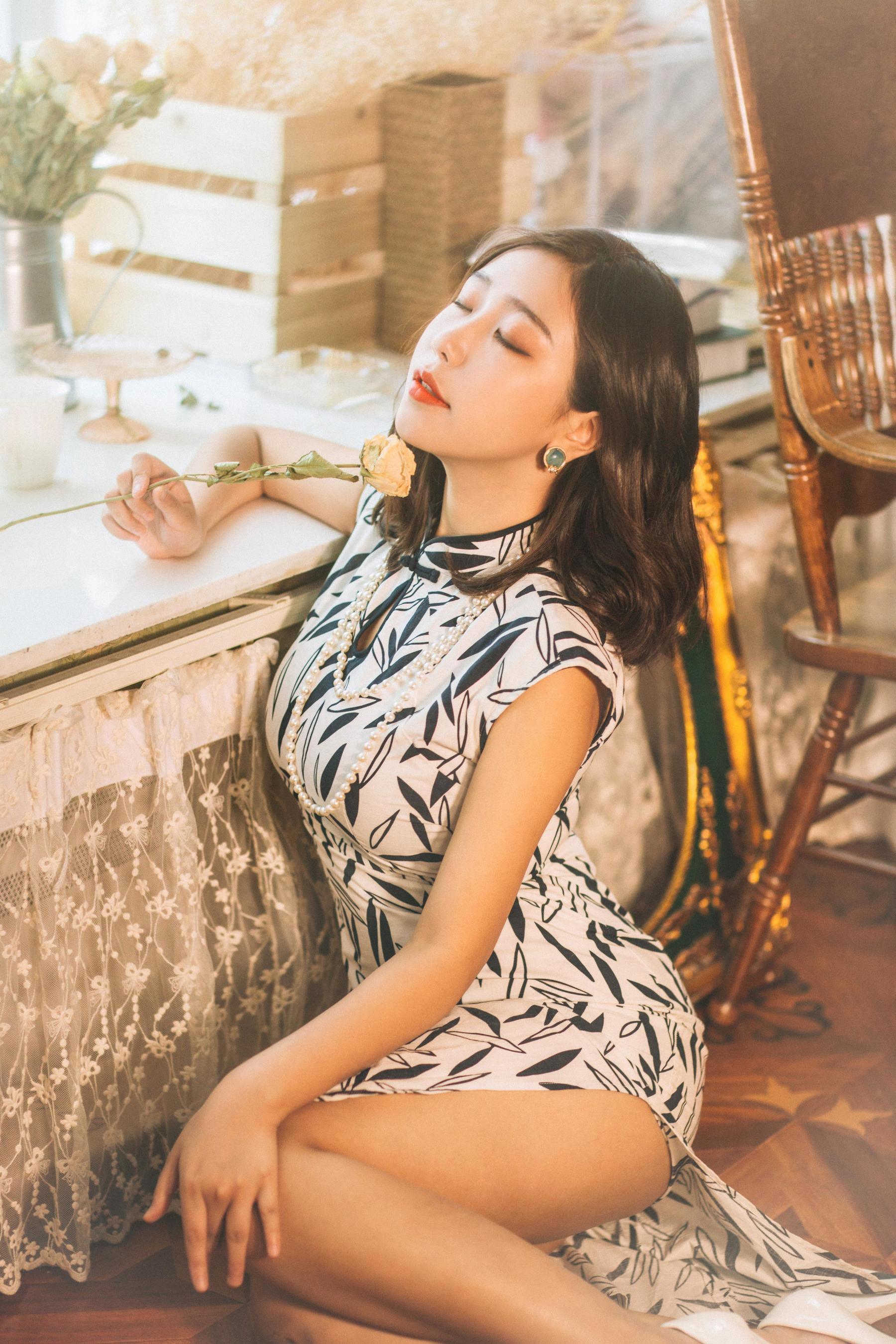 Cosplay] Blogger Anime Mu0 - Áo qipao