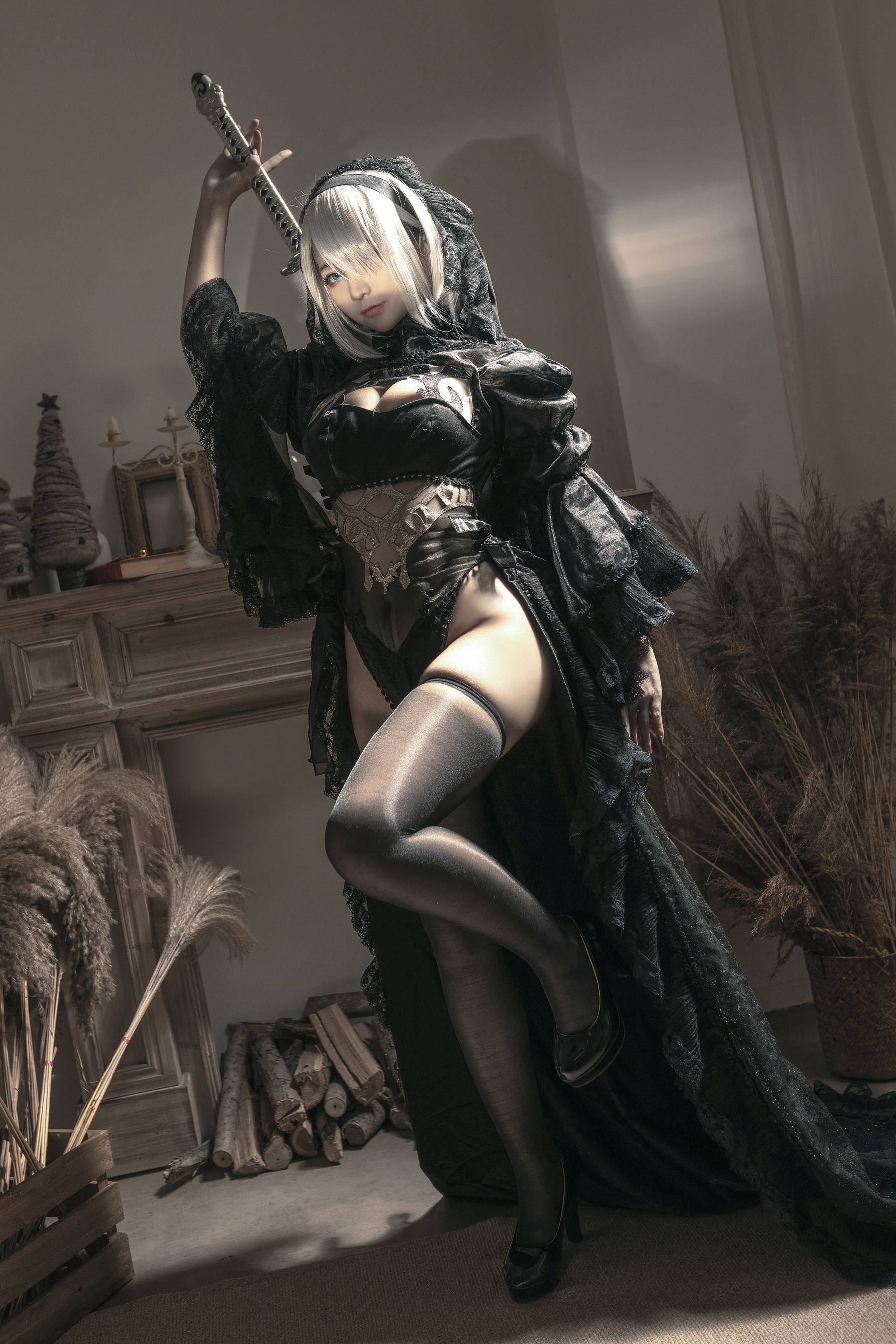 Cosplay] Blogger Anime Stun Momo - Nier Kỷ Nguyên Hắc Hoa Cưới