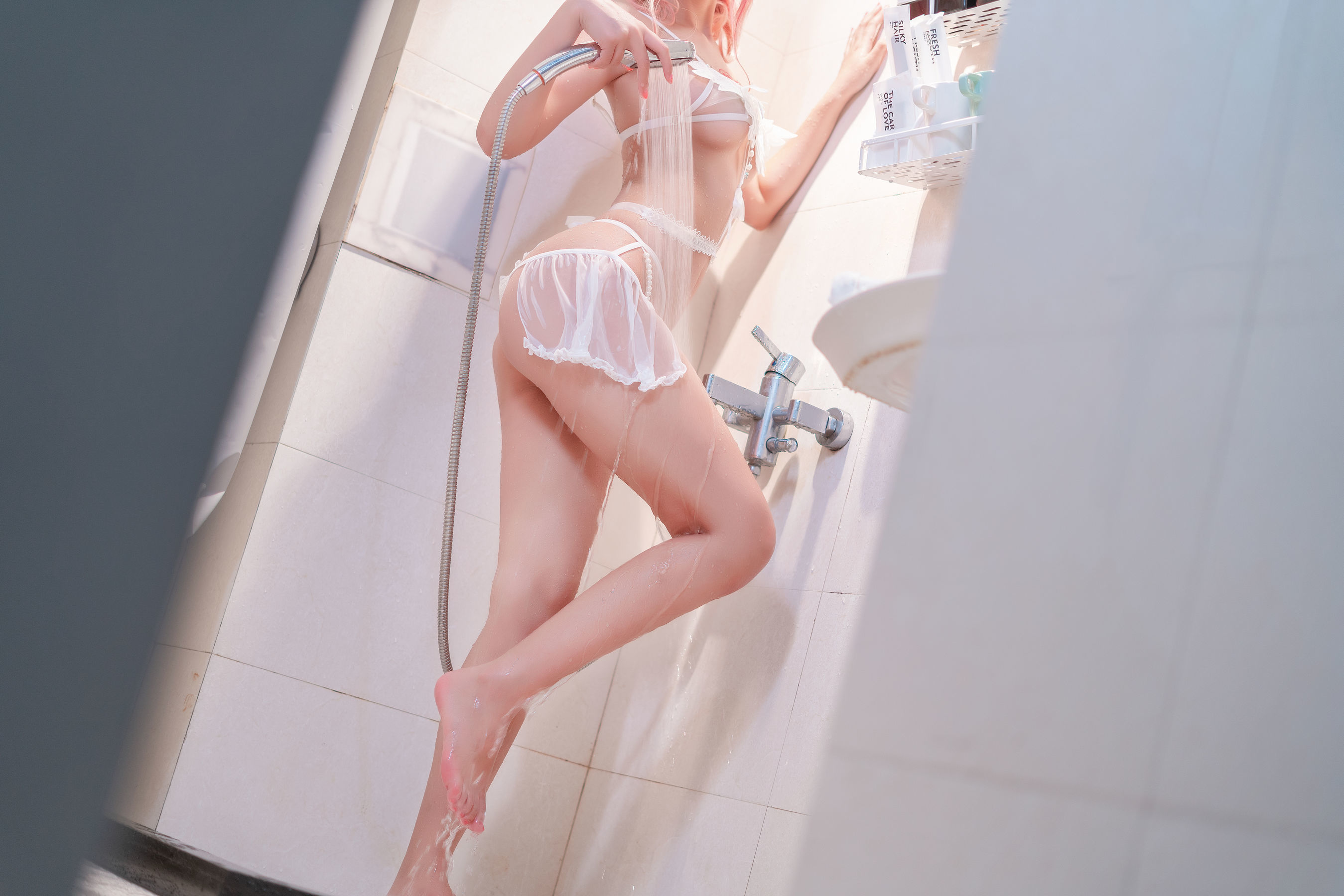 Cosplay] Weibo Meizi Sandu_69 - Bathroom Bunny
