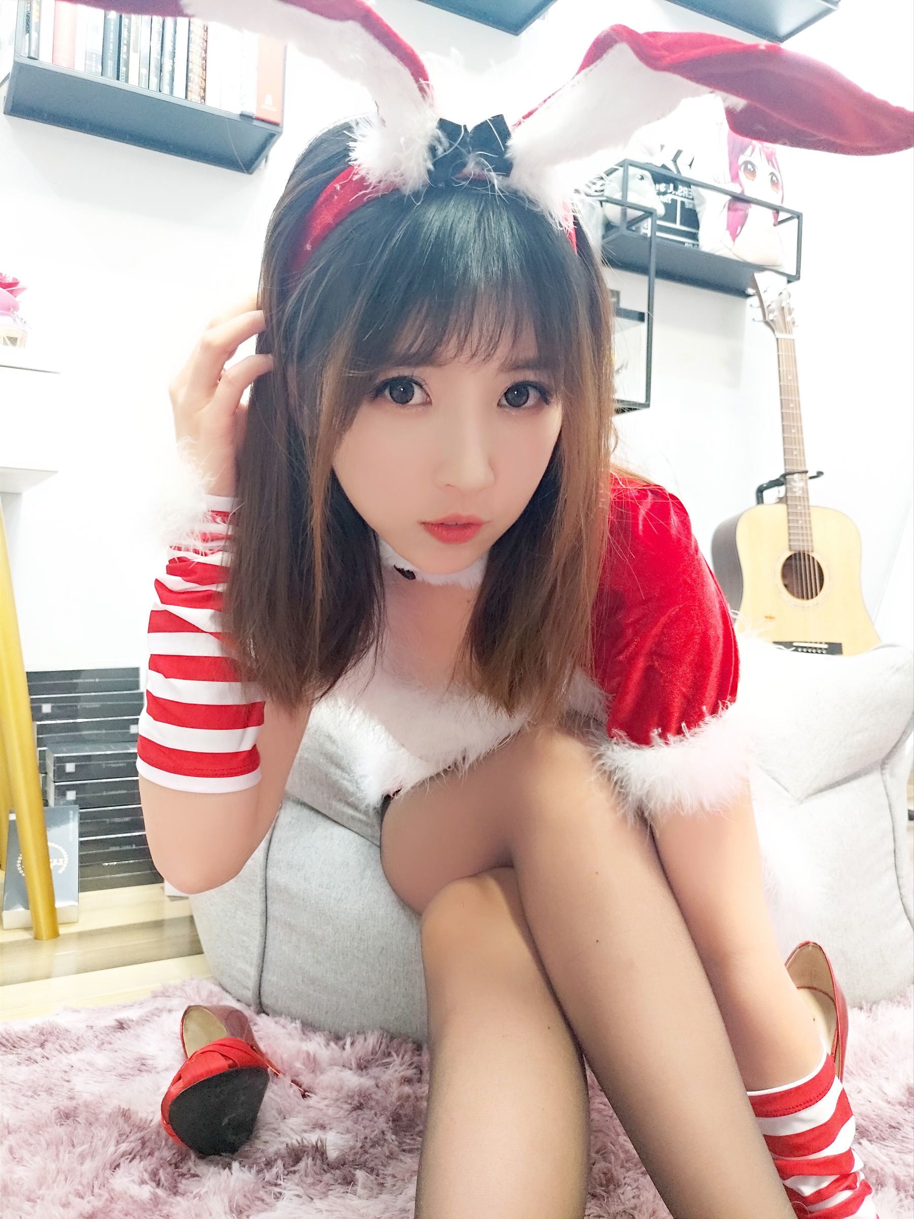 Cosplay] Douyu Streamer Little Witch Luna - Christmas Outfit