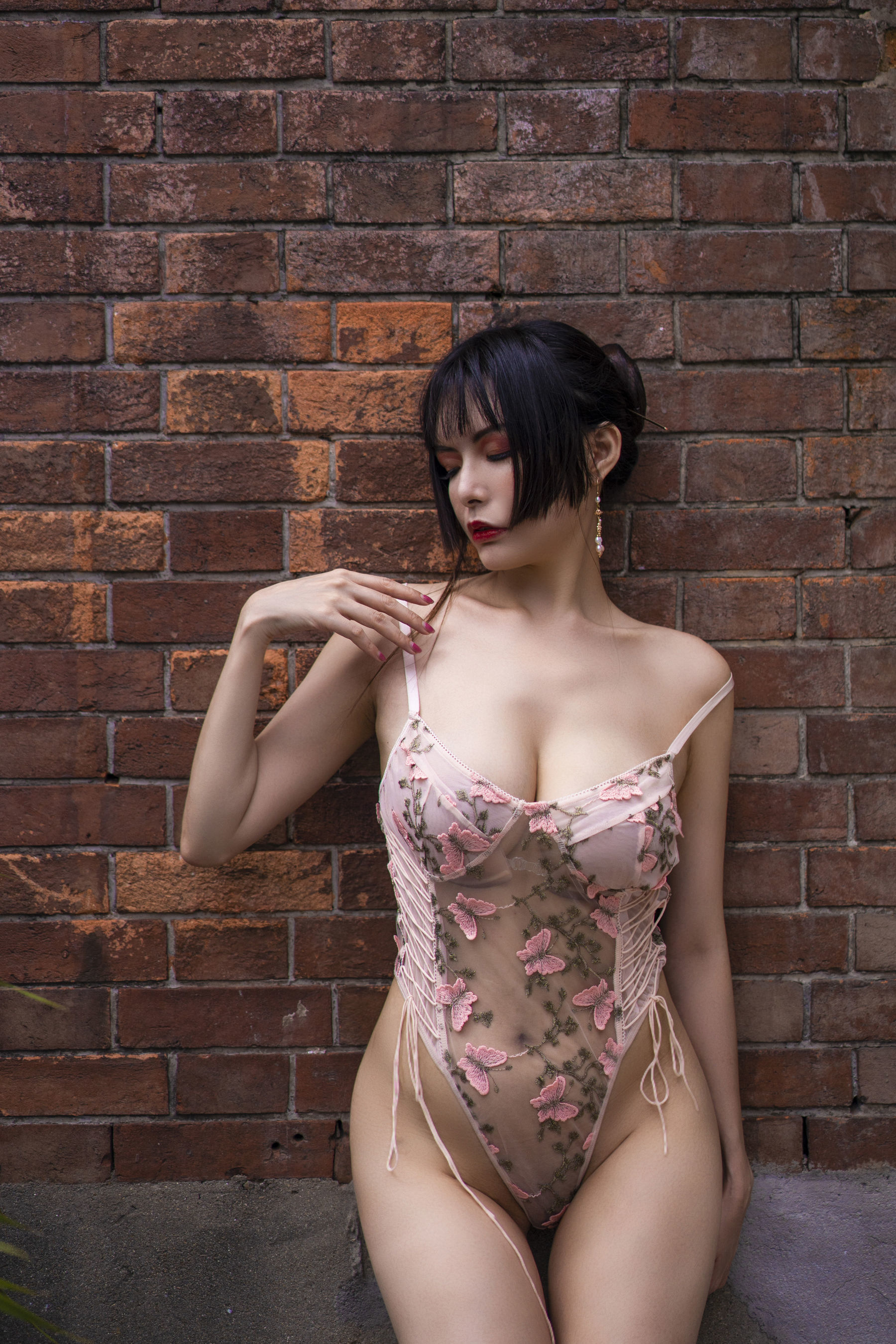 Cosplay] Thu và Corgi (Hạ Tiểu Thu Thu Thu) - Thiên Đài