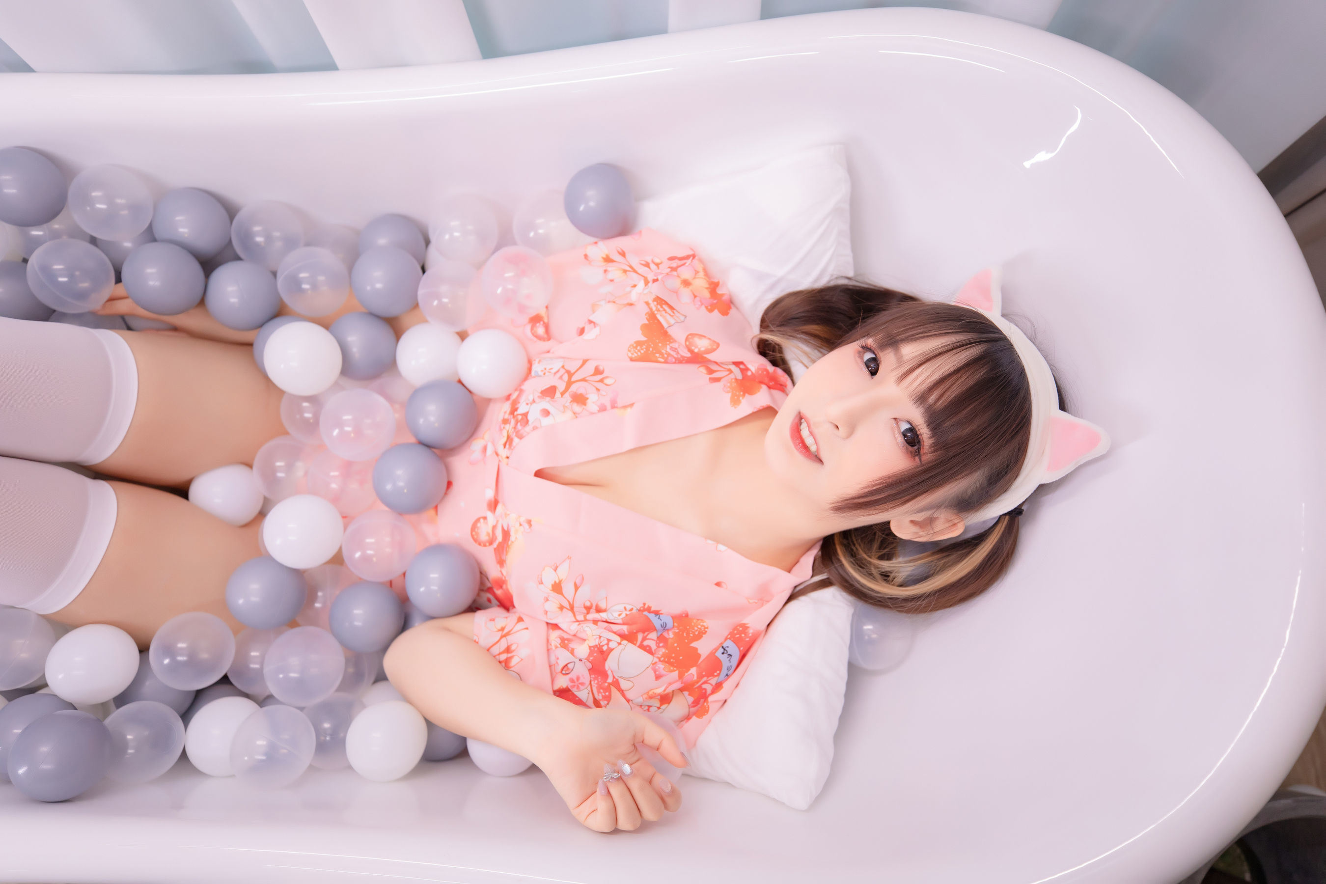 コスプレ] ロリ神楽板 真冬のガールズパフェ - アイスクリーム少女