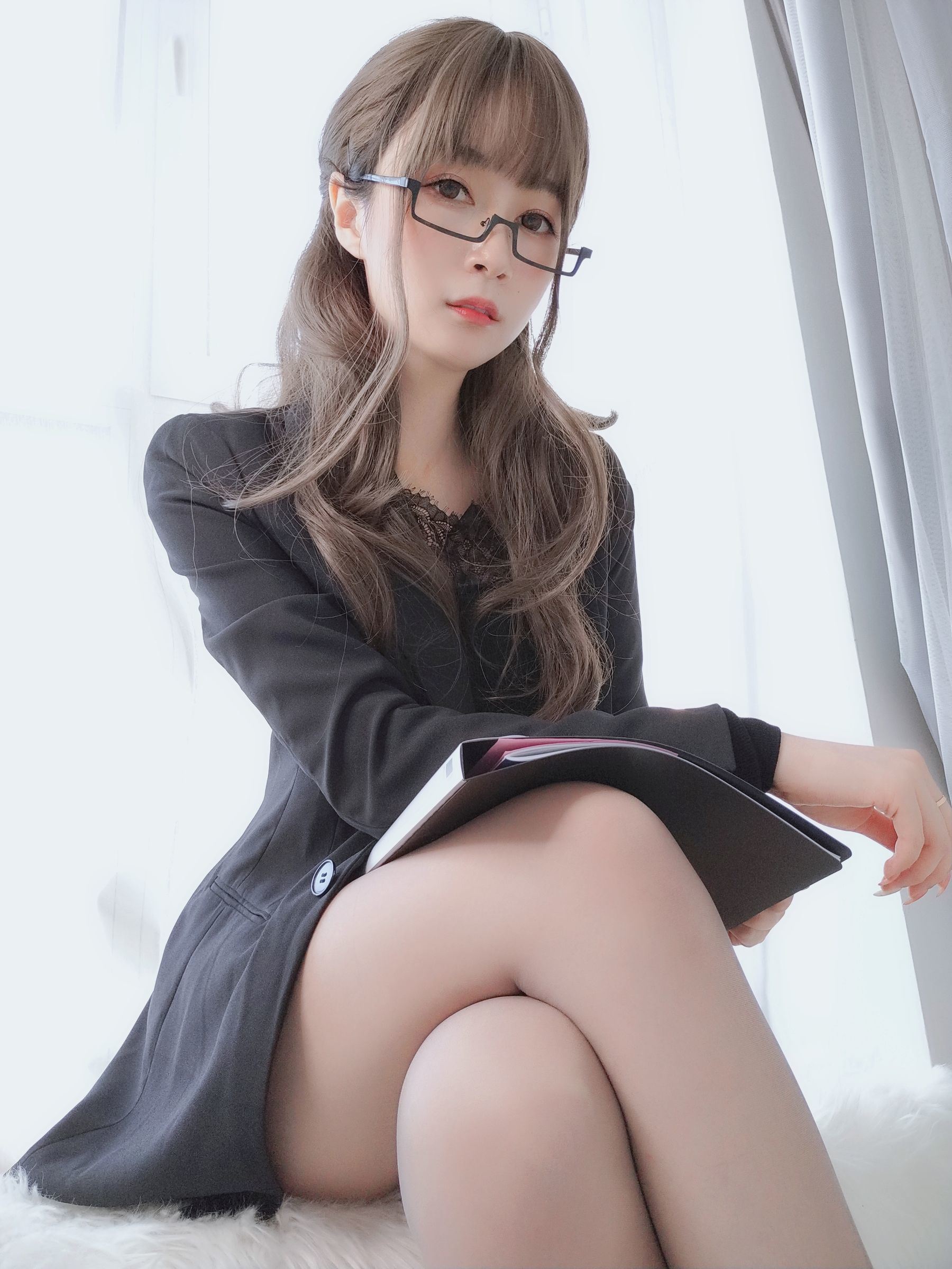 Cosplay] Coser小姐姐白銀 - 黑西服