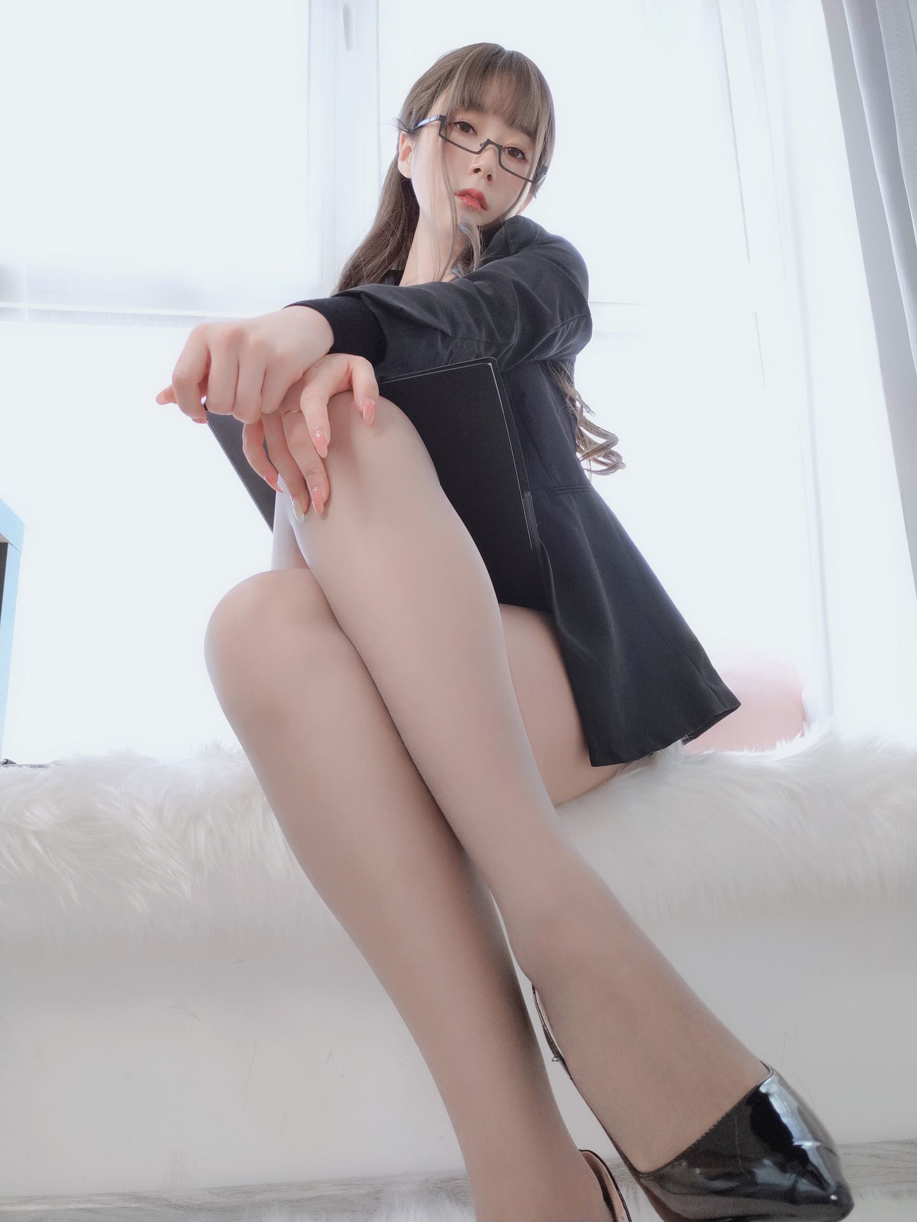 Cosplay] Coser小姐姐白銀 - 黑西服