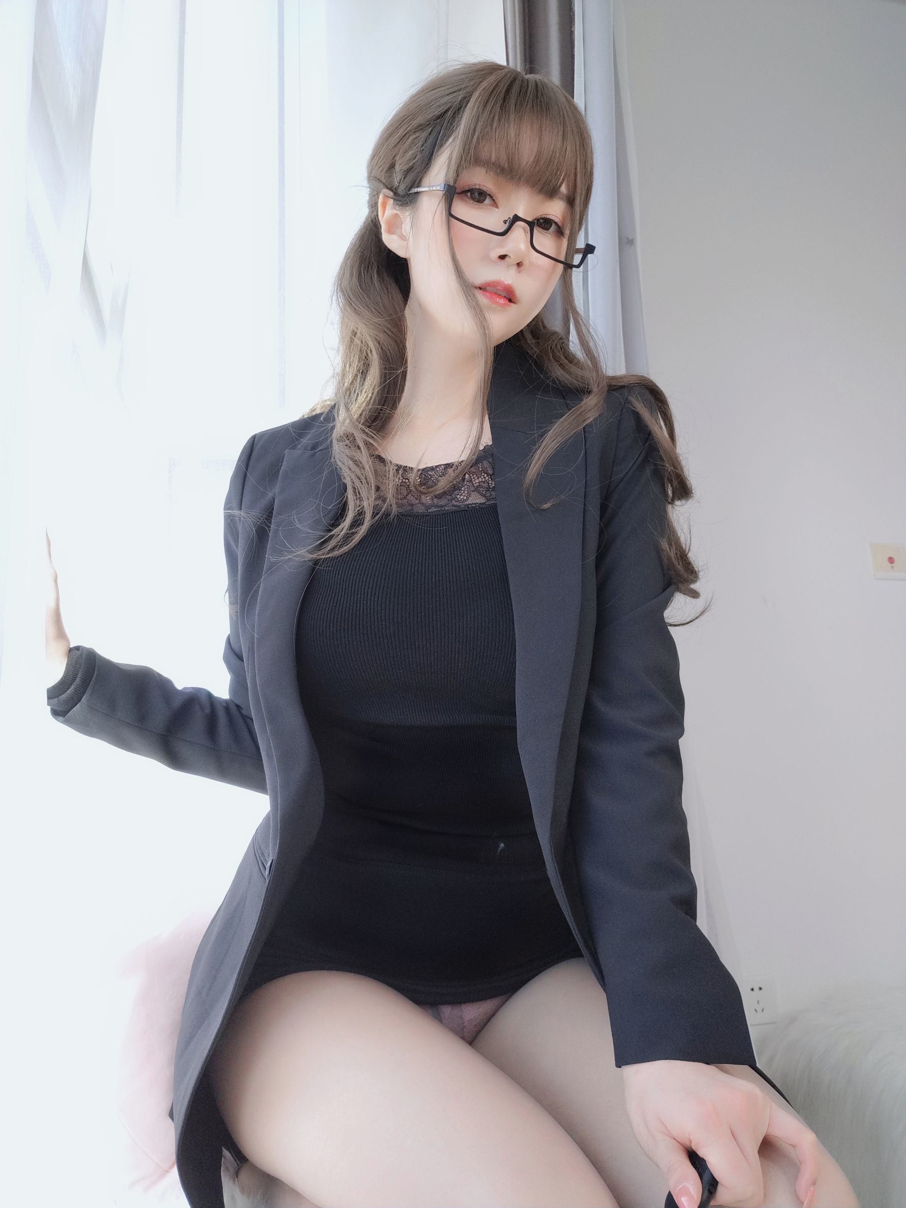 Cosplay] Coser小姐姐白銀 - 黑西服