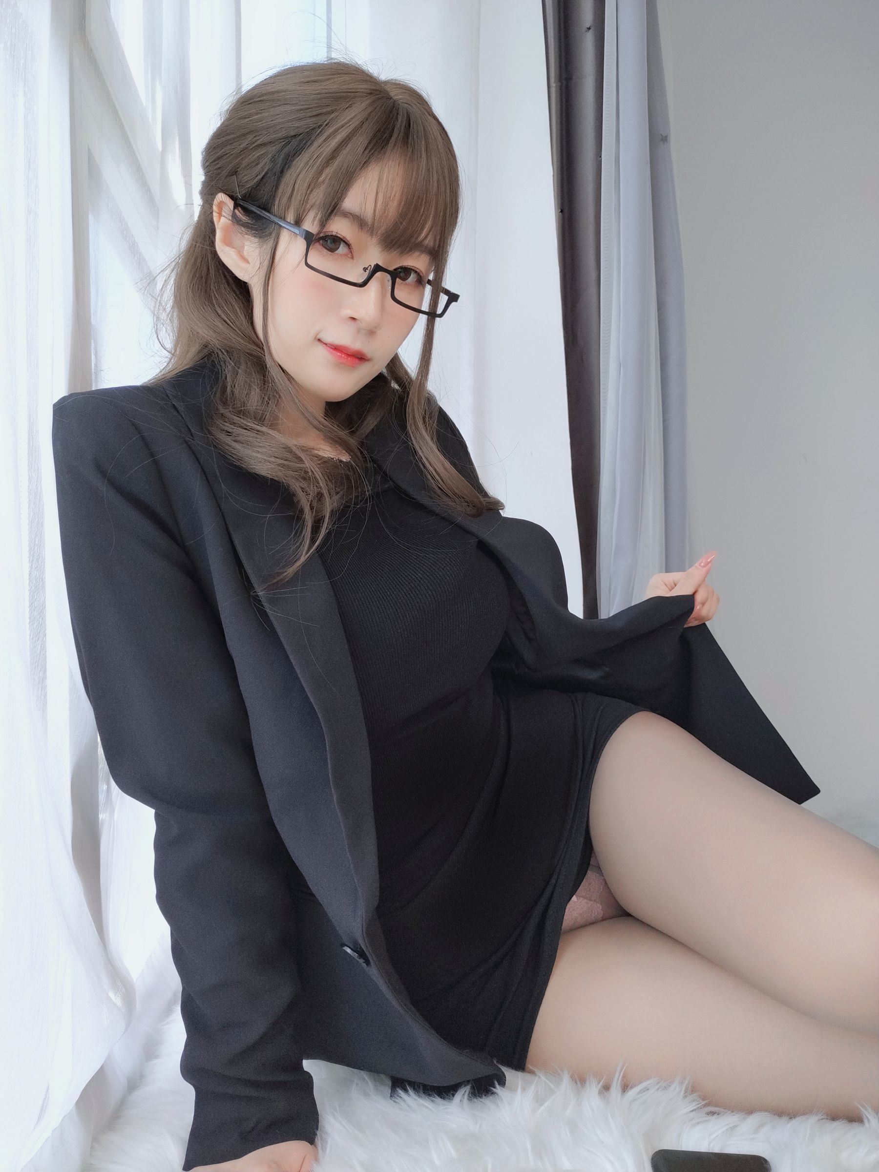 コスプレ] コーサー 小姐姐 白銀 - 黒西服