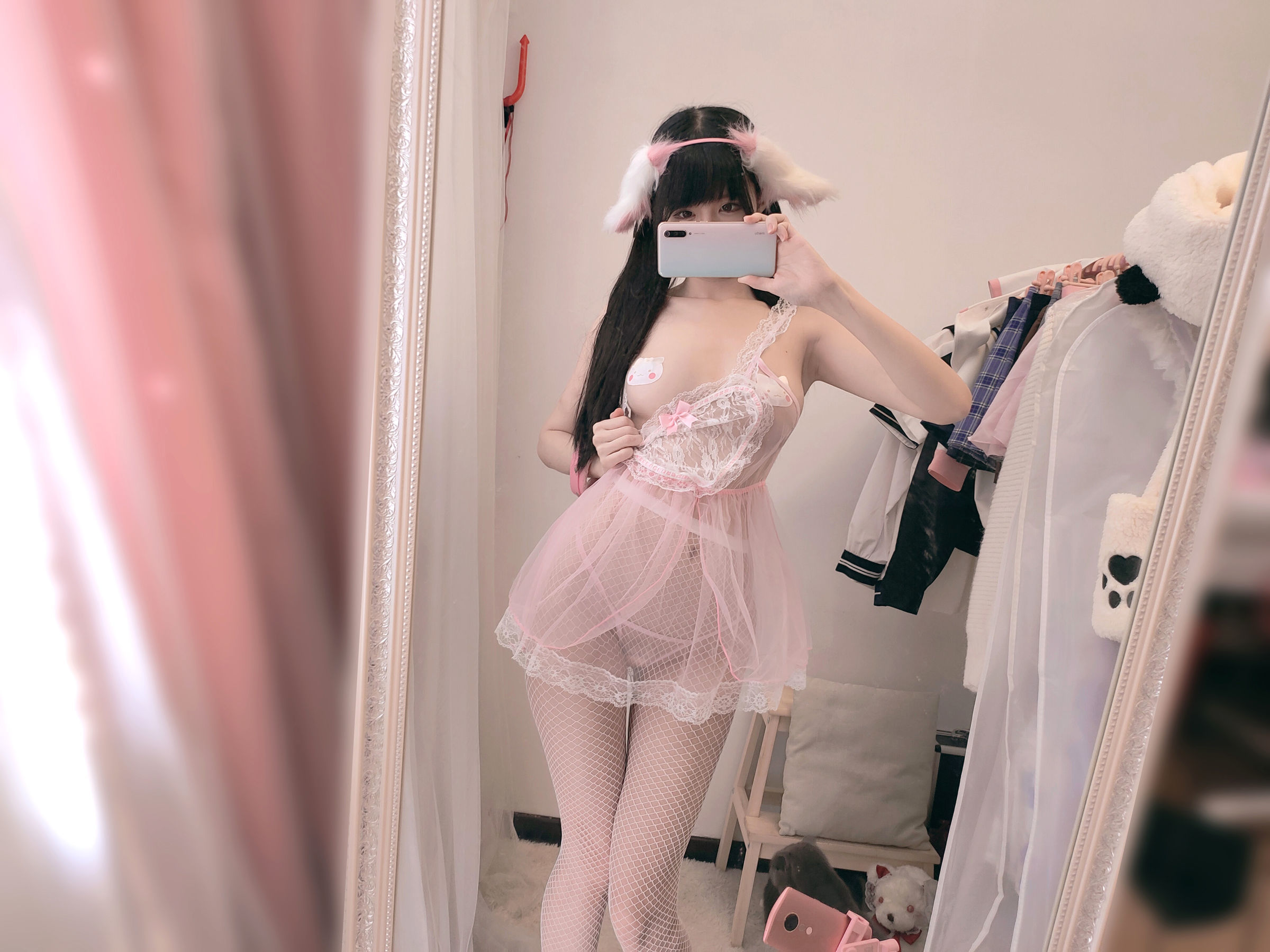 Cosplay] NAGISA魔物喵[fantia] - 粉紅色的蕾絲的兔子