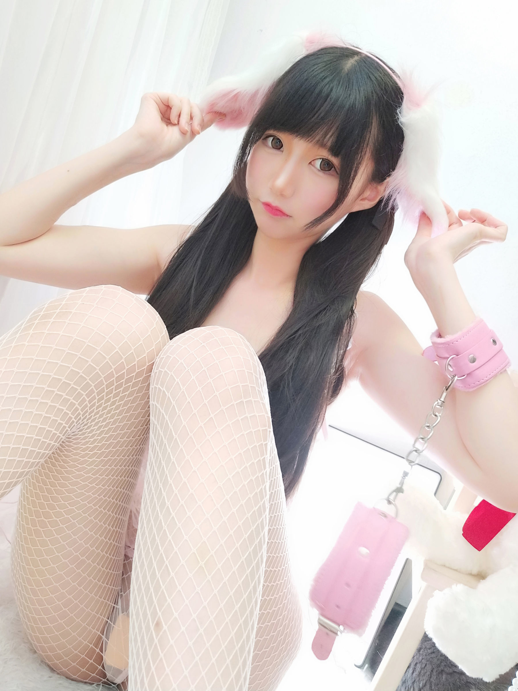 Cosplay] NAGISA魔物喵[fantia] - Thỏ ren màu hồng
