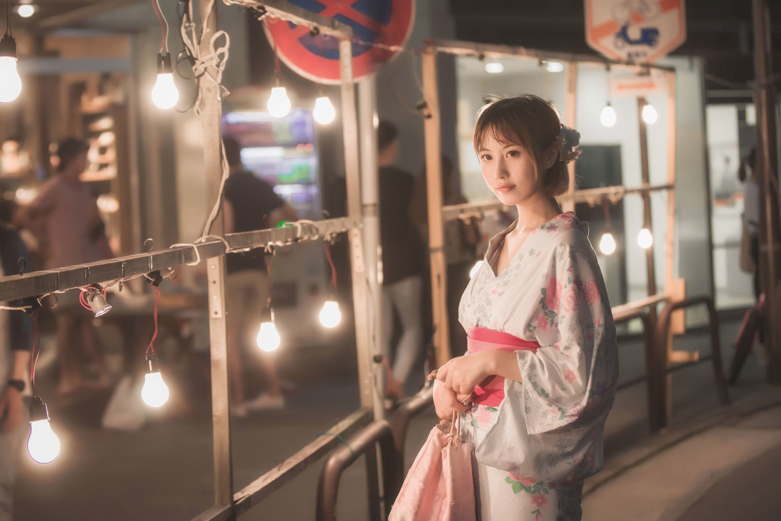 Cosplay] Cô gái 2D Niệm Tuyết ww - Sự việc tháng Sáu