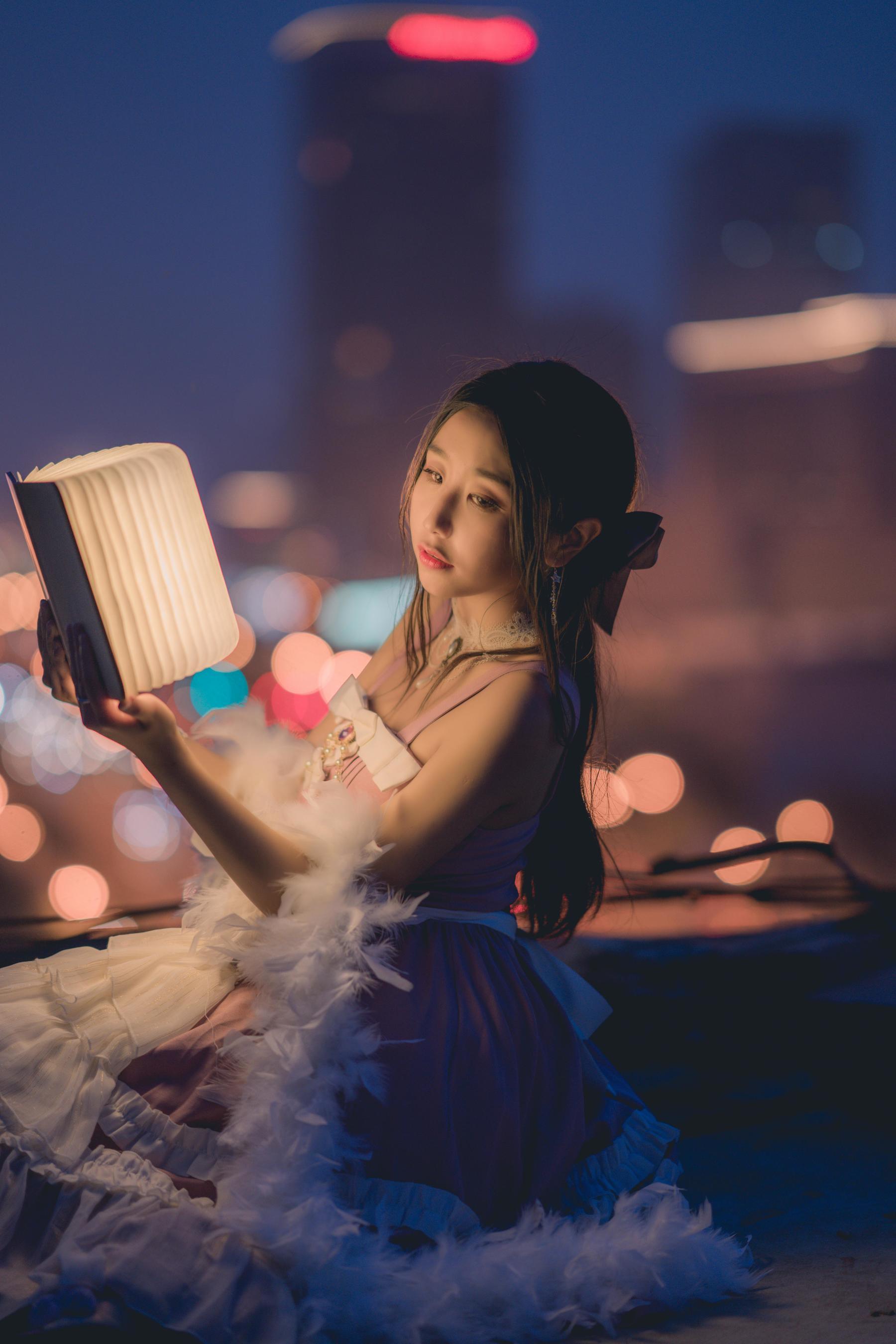 Cosplay] Anime Blogger Mu Ling Mu0 - Reading