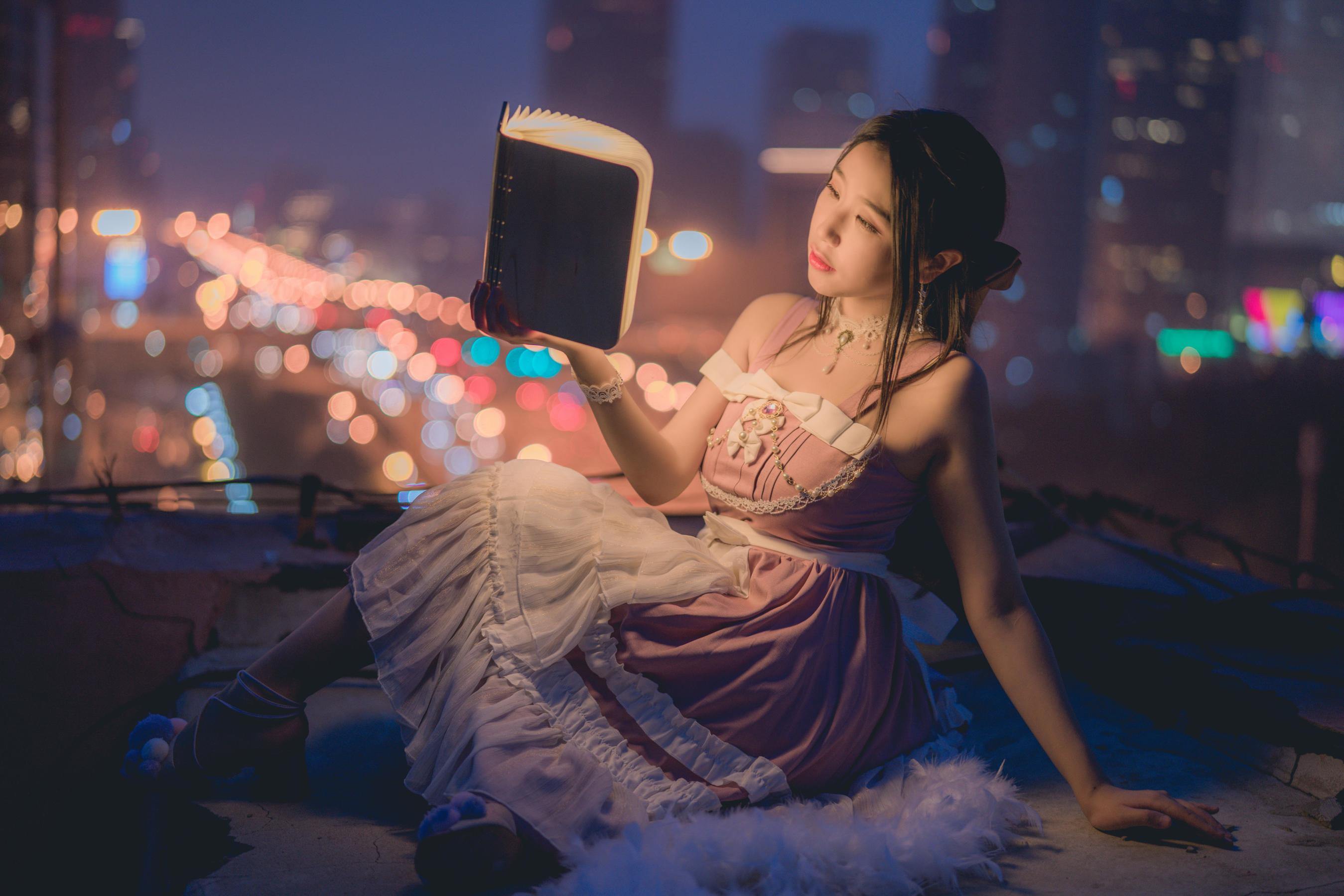 Cosplay] Anime Blogger Mu Ling Mu0 - Reading