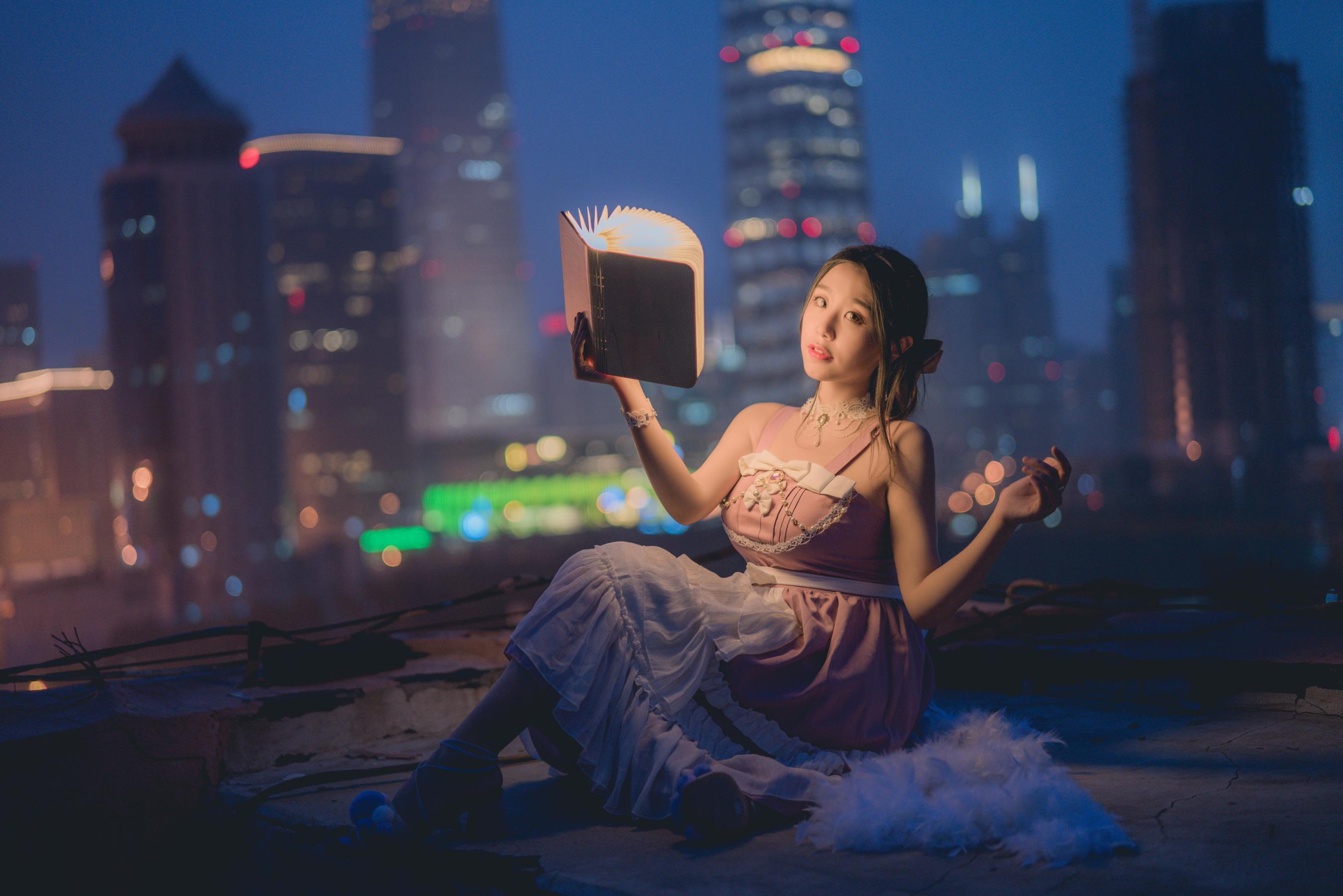 Cosplay] Anime Blogger Mu Ling Mu0 - Reading