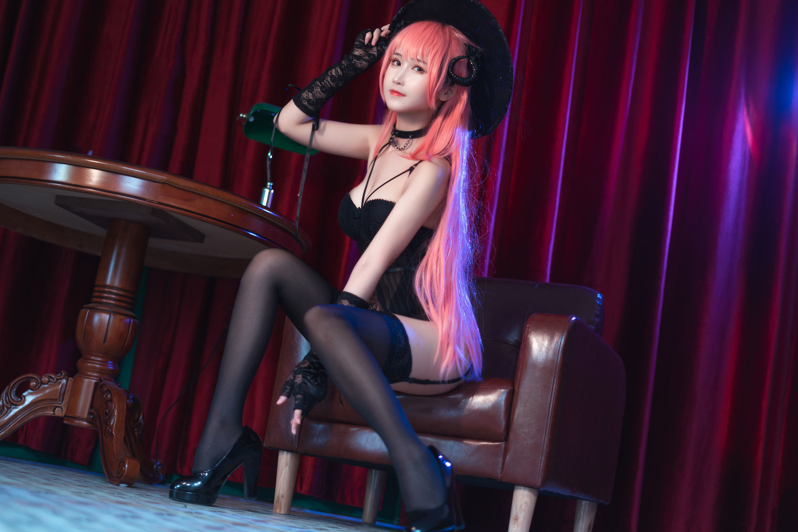 Cosplay] Weibo Meizi Sandu_69 - Double-Faced Lovers