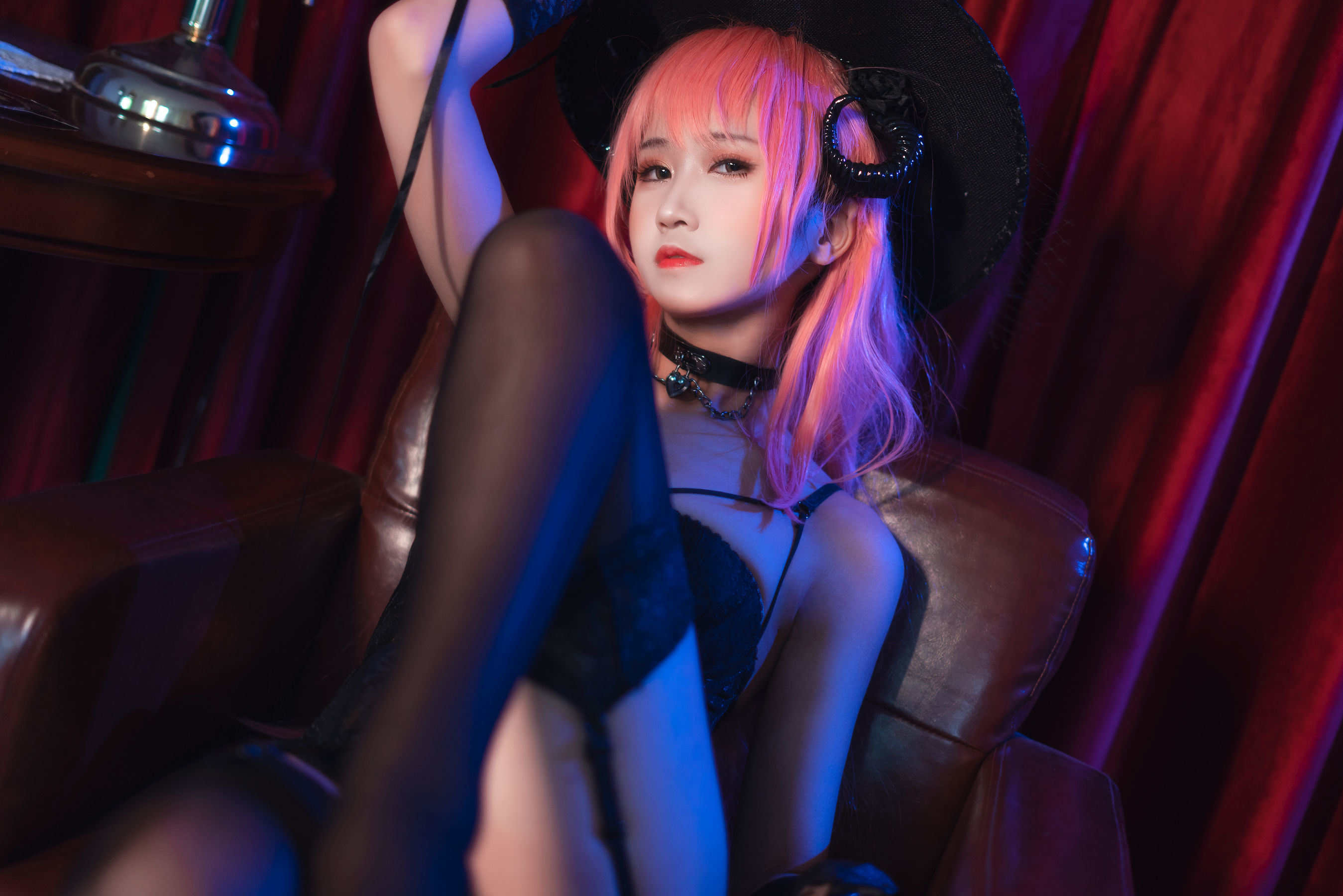 Cosplay] Weibo Meizi Sandu_69 - Double-Faced Lovers