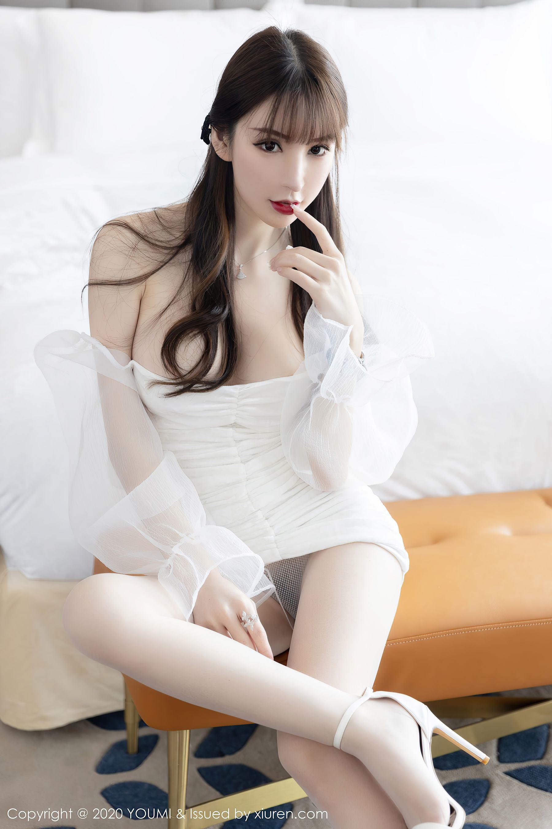 YouMi] Vol.570 Zhou Yu Xi Sandy