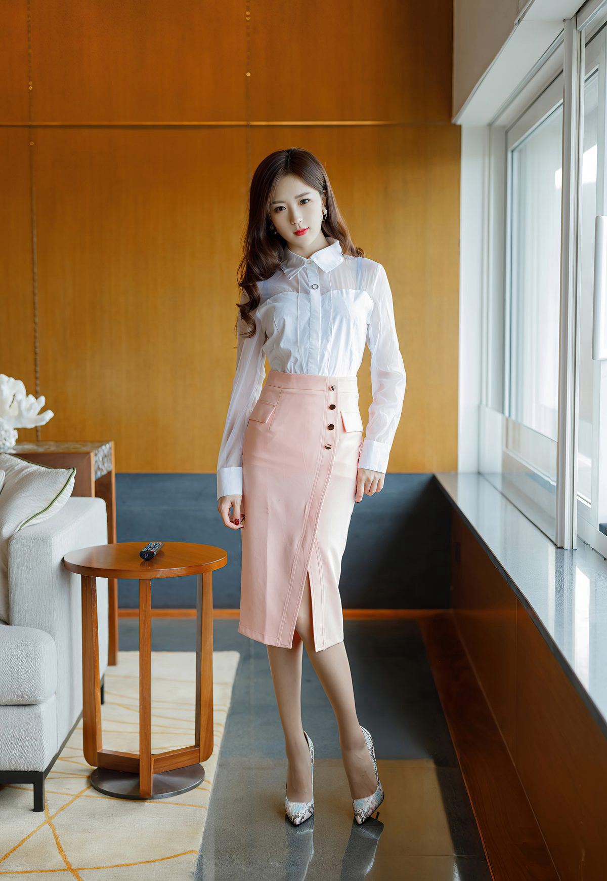 Aimi She sexy goddess Yang Zi Yan sexy uniform temptation stockings beautiful legs jade feet