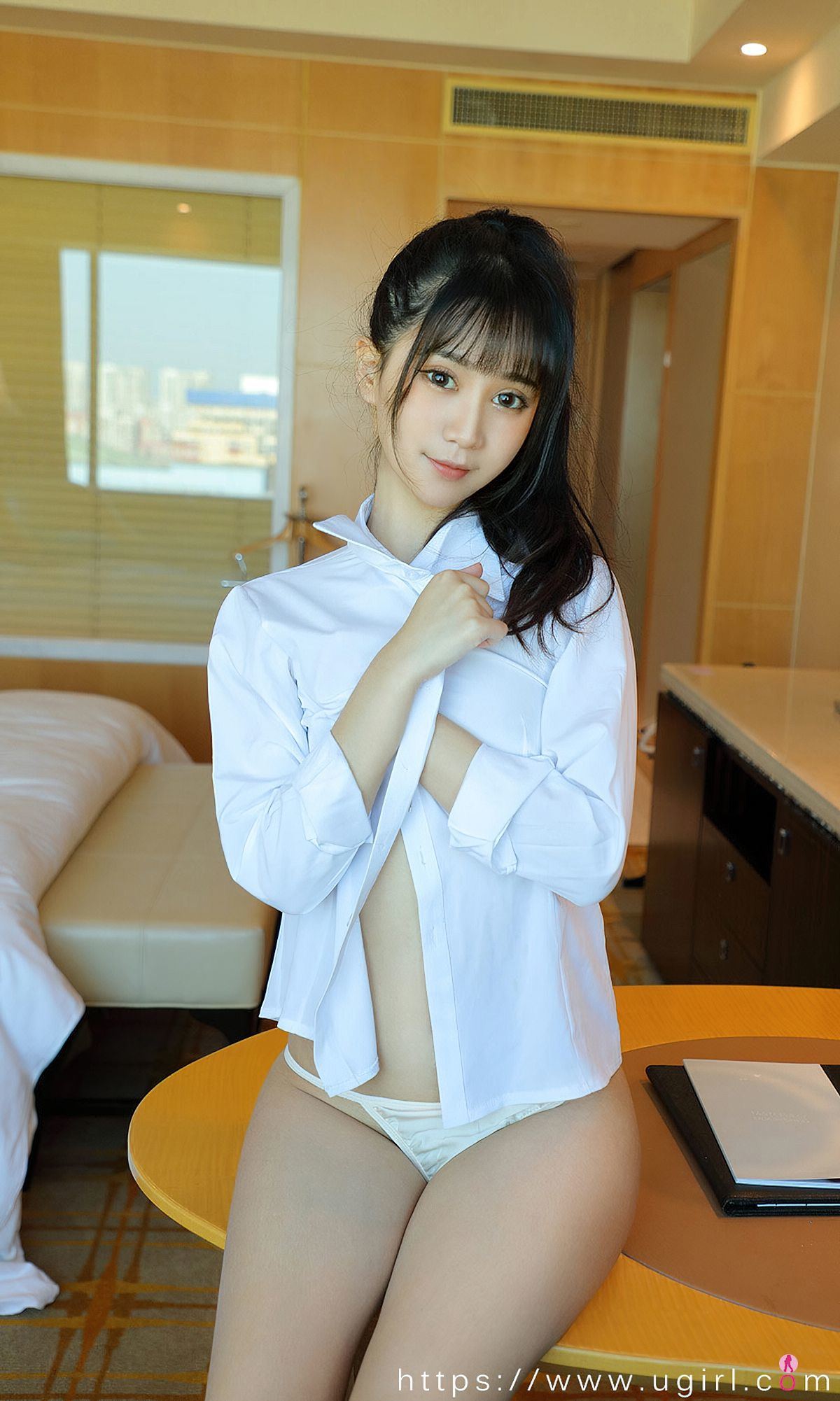 愛尤物Ugirls] NO.2012 ミャオちゃん 甘えん坊な小猫ちゃん