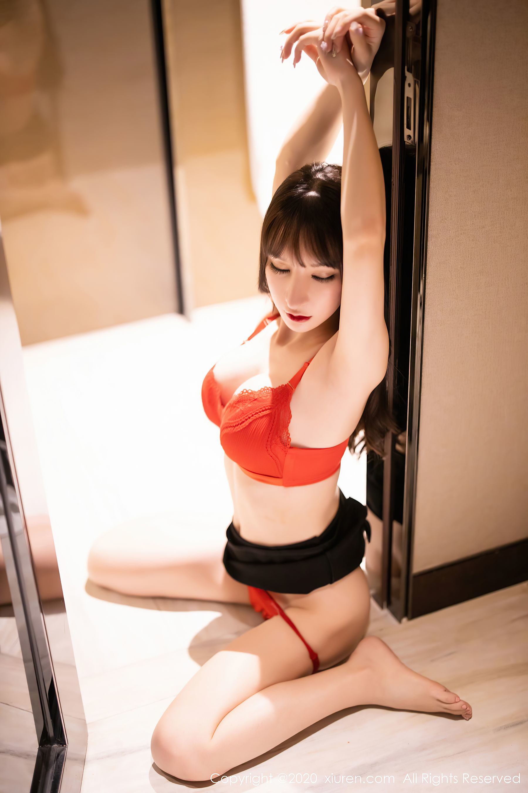 秀人XIUREN] หมายเลข 2820 โจว ยู ซี แซนดี้