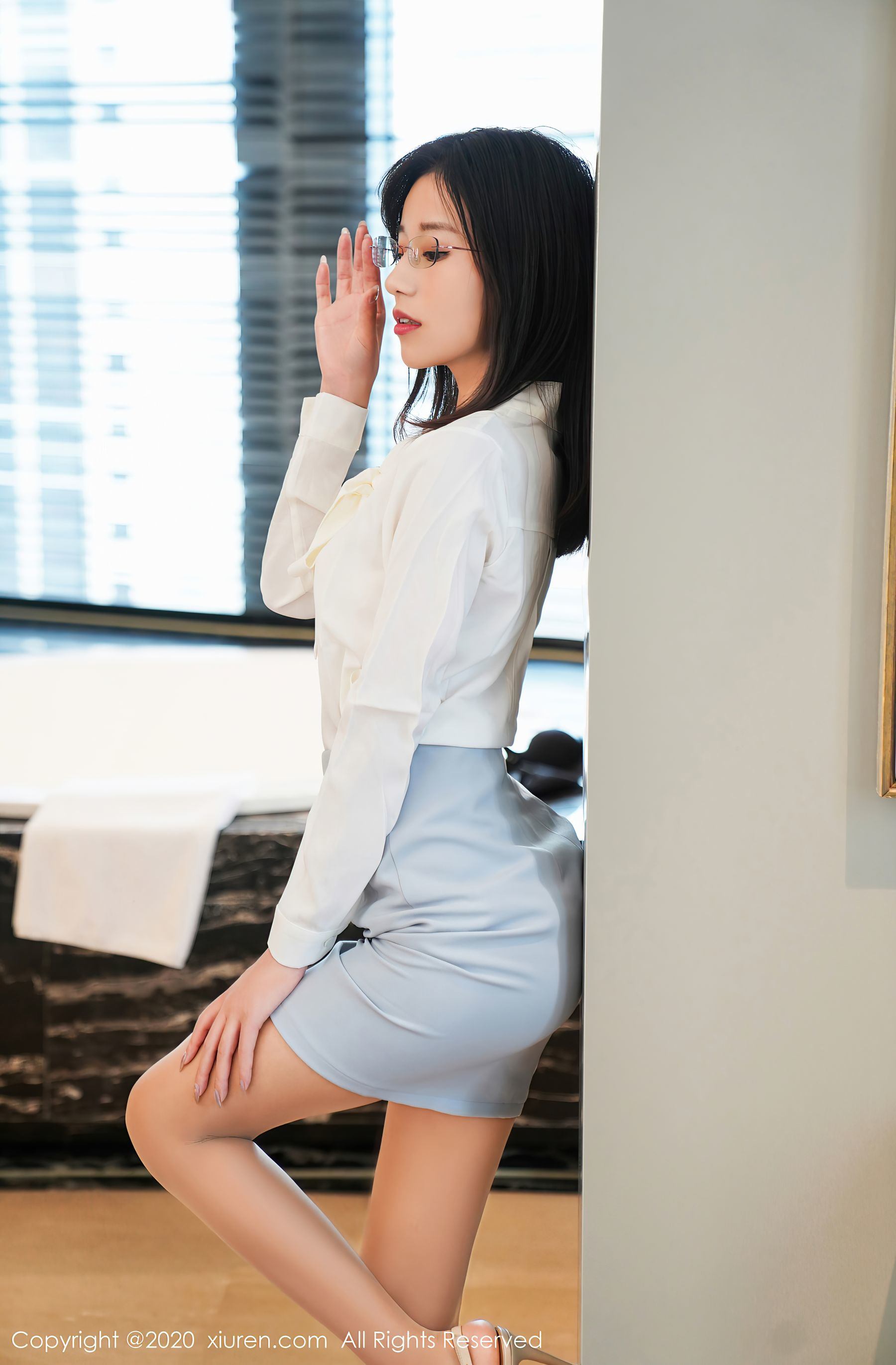 秀人XIUREN] No.2825 倉井優香