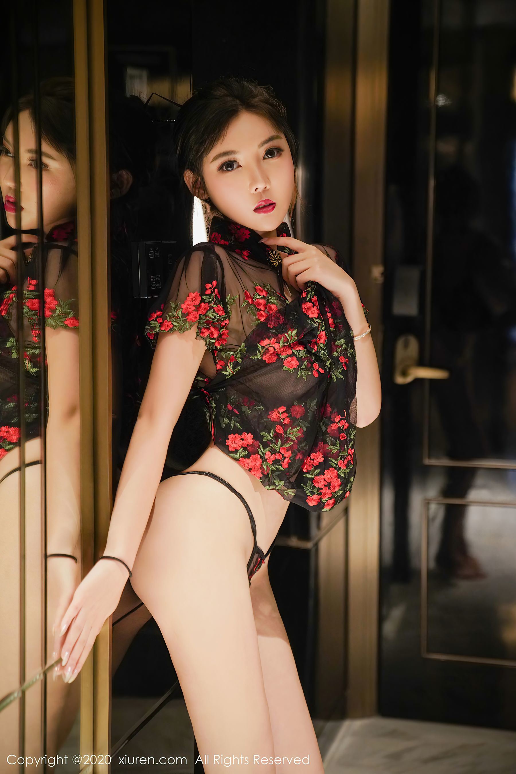 [秀人XIUREN] No.2849 萌汉药baby& 张雨萌