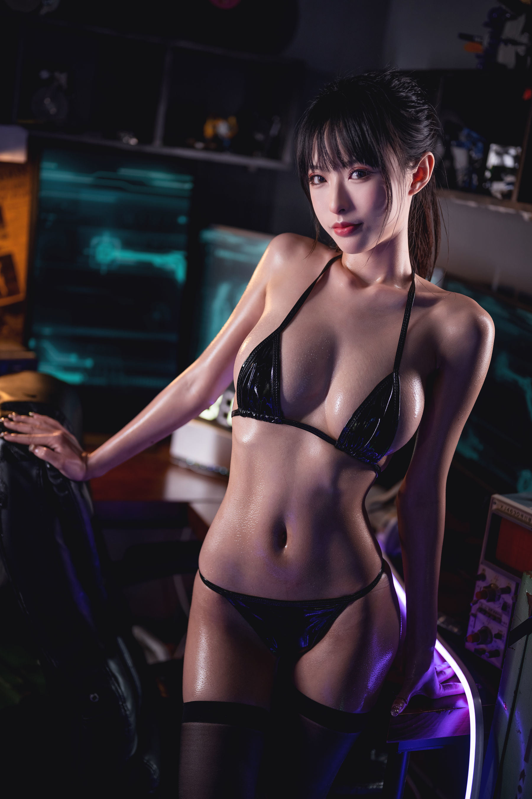 COS Phúc Lợi] Mỹ Nhân Yuno Shimizu - Bikini Bôi Dầu