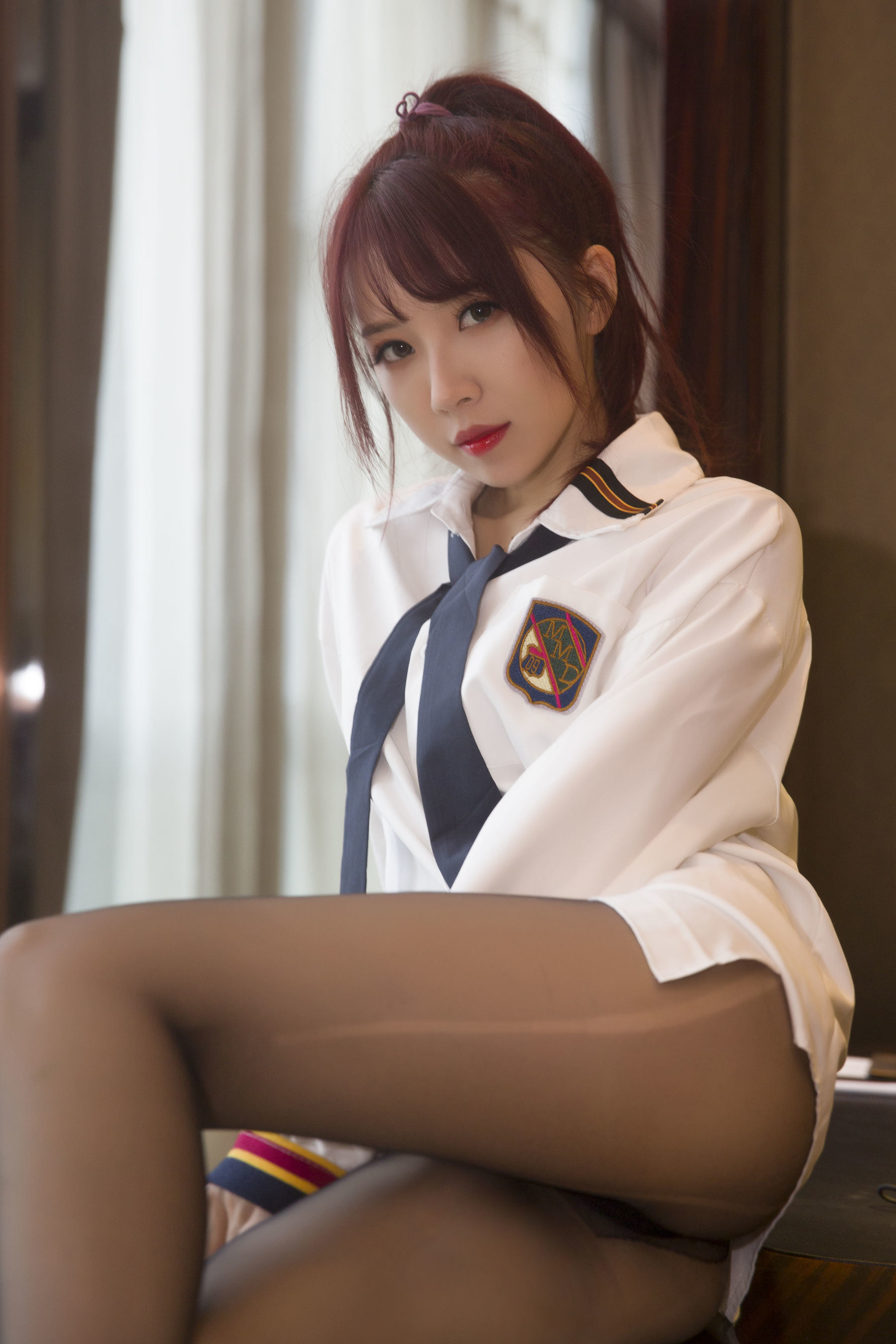 COS福利] 鬥魚主播小女巫露娜 - 白襯衣