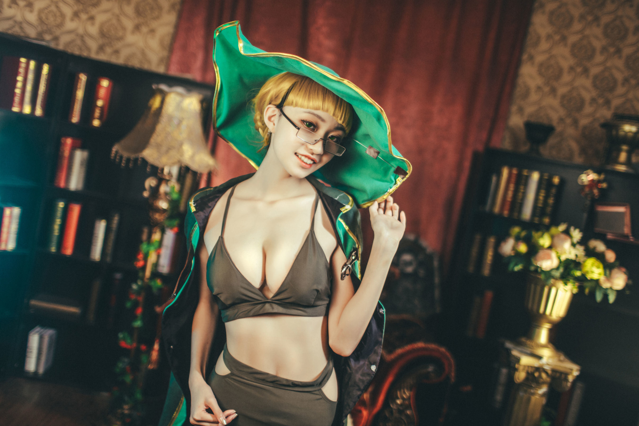 Cosplay Welfare] Cosplay Cute Girl Cang Ji Ju Geng - Hepburn