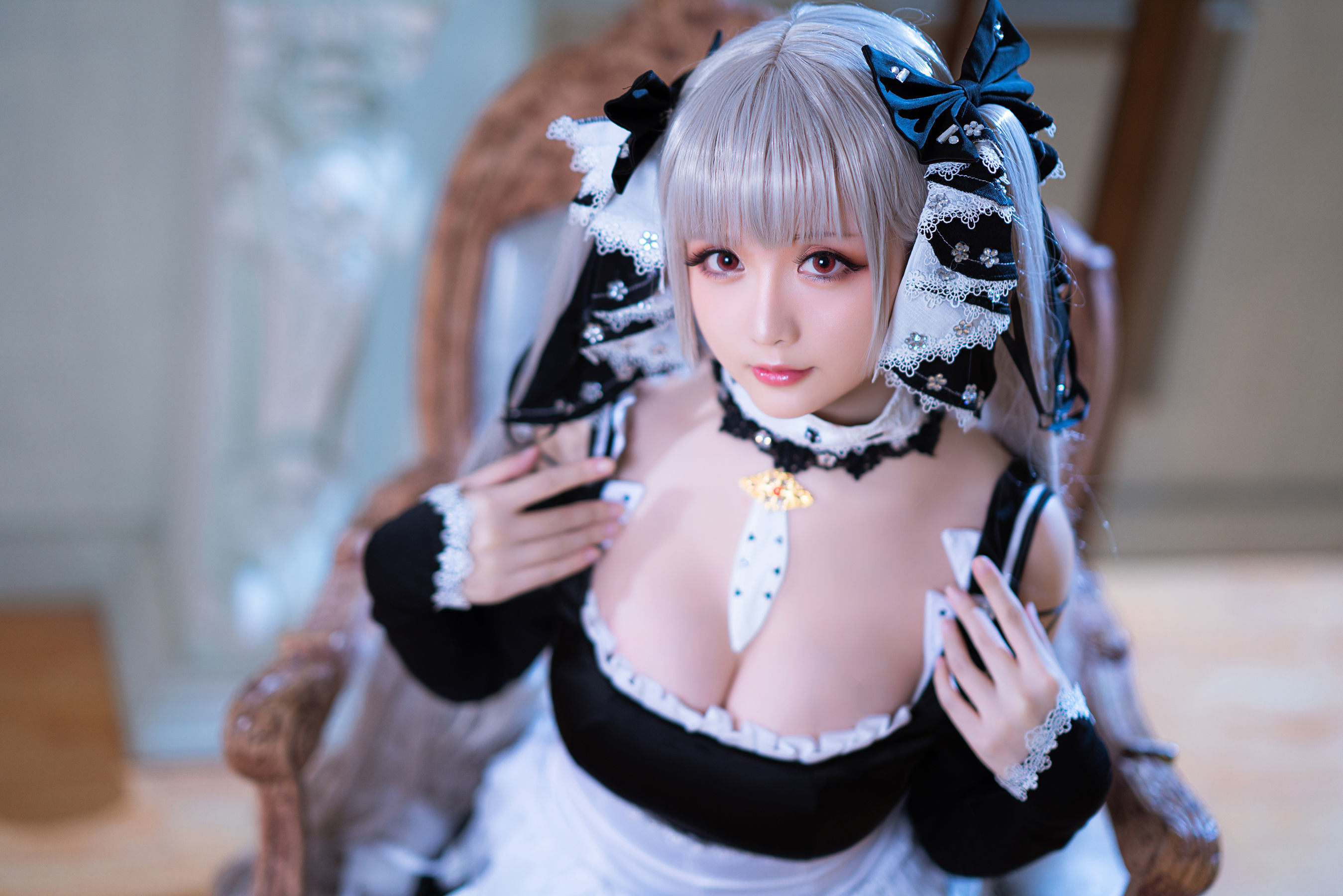 コスプレ福利] Coserさん星之遅遅 - R-Maid《可畏》