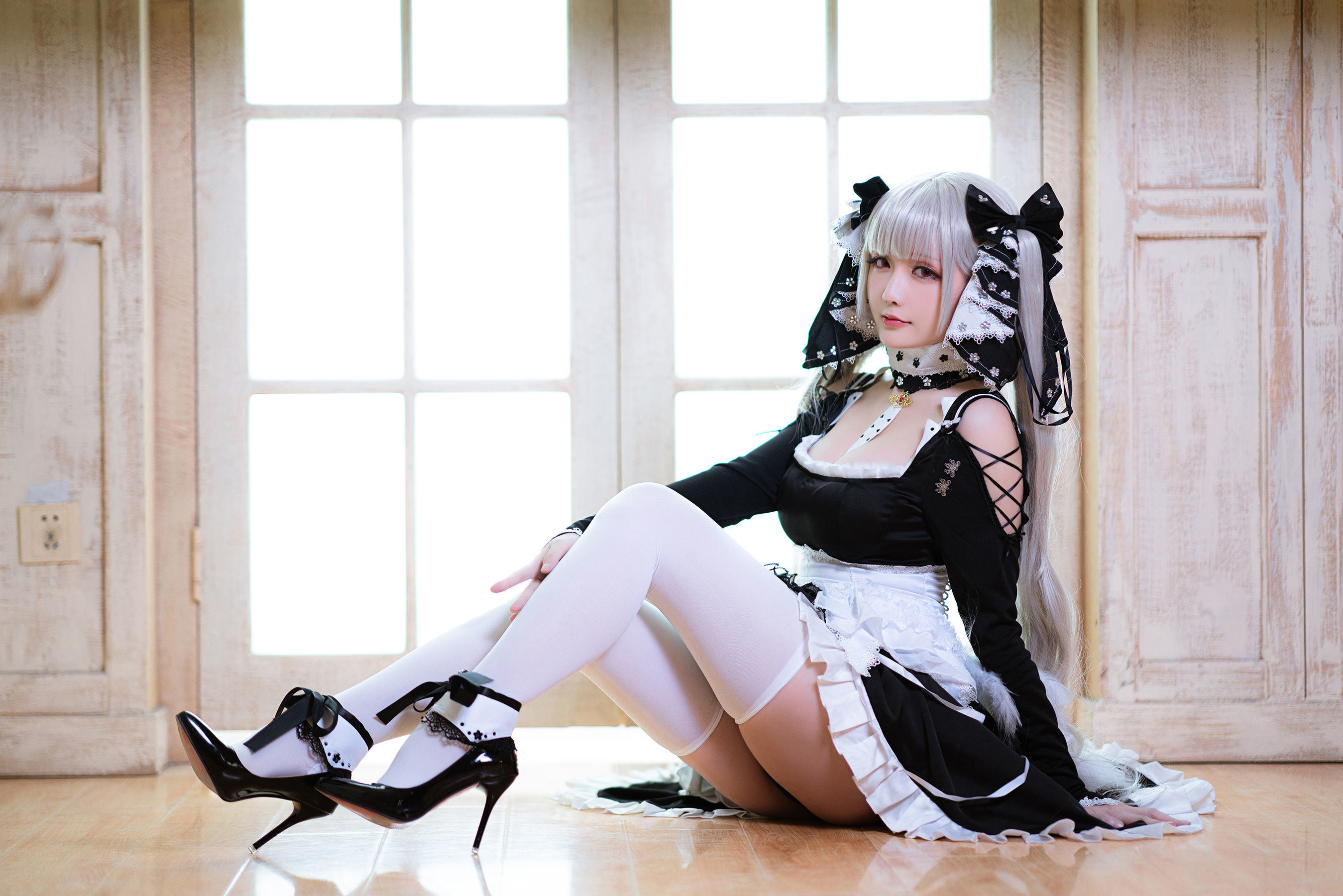 コスプレ福利] Coserさん星之遅遅 - R-Maid《可畏》