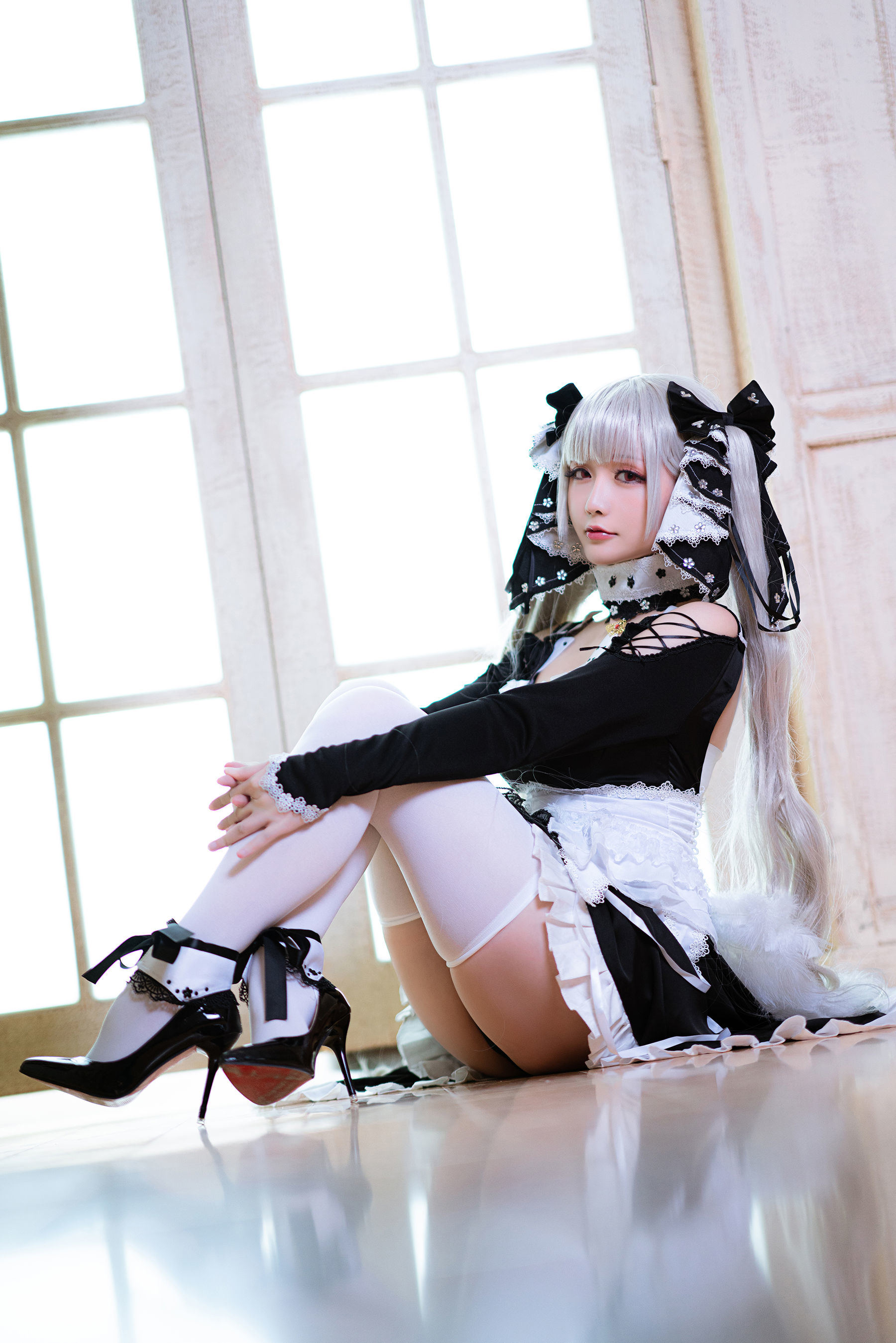 コスプレ福利] Coserさん星之遅遅 - R-Maid《可畏》